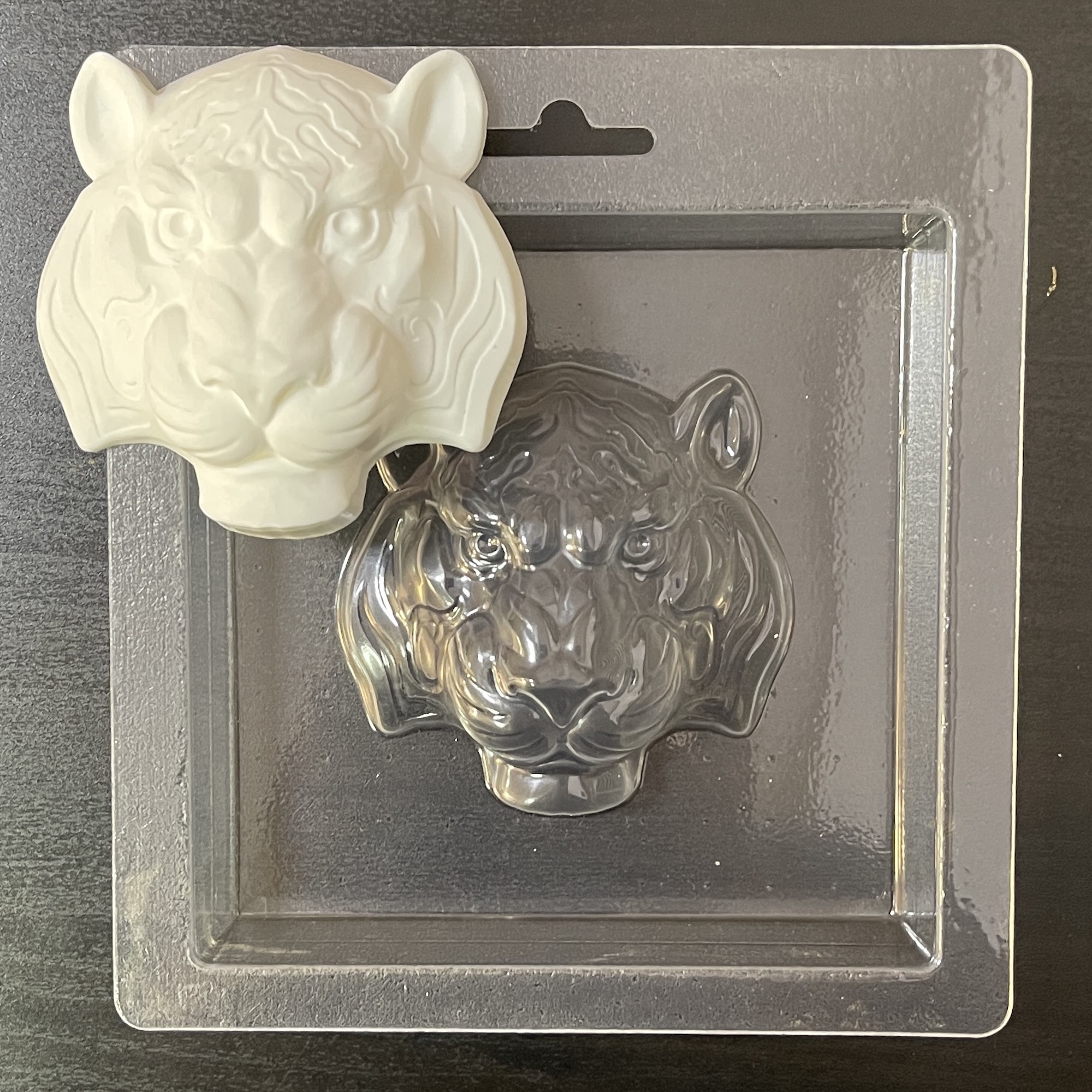 Пластиковая форма "Голова тигра 4"