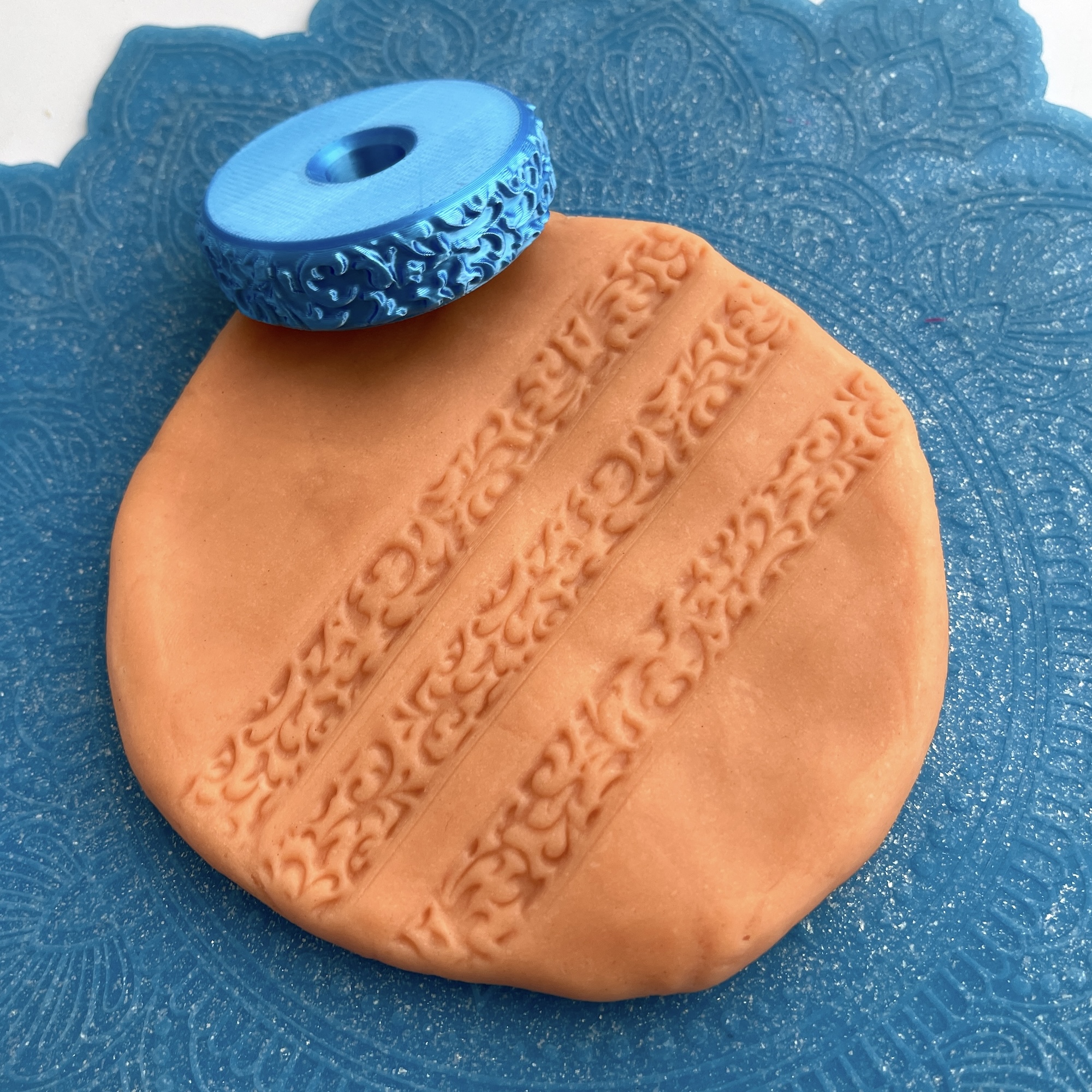 Текстурный ролик (скалка) "Растительный" (XL), площадь 14x150 мм