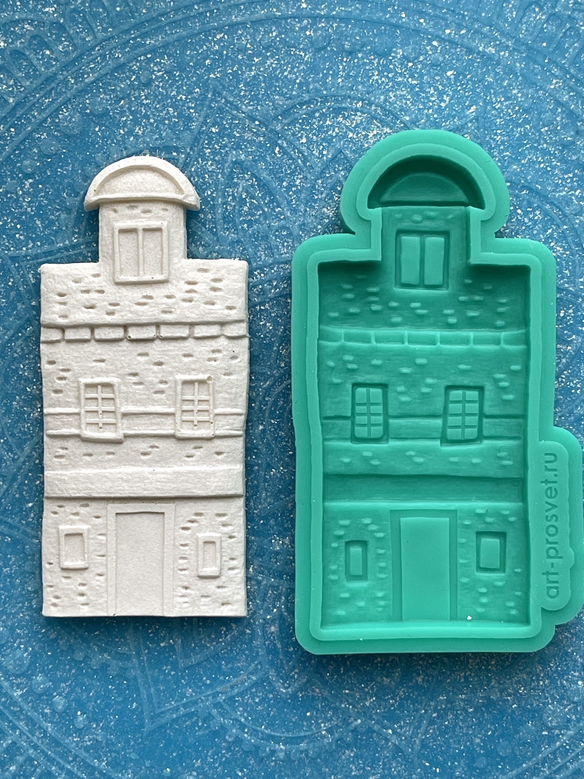 Молд "Домик 2" (M)