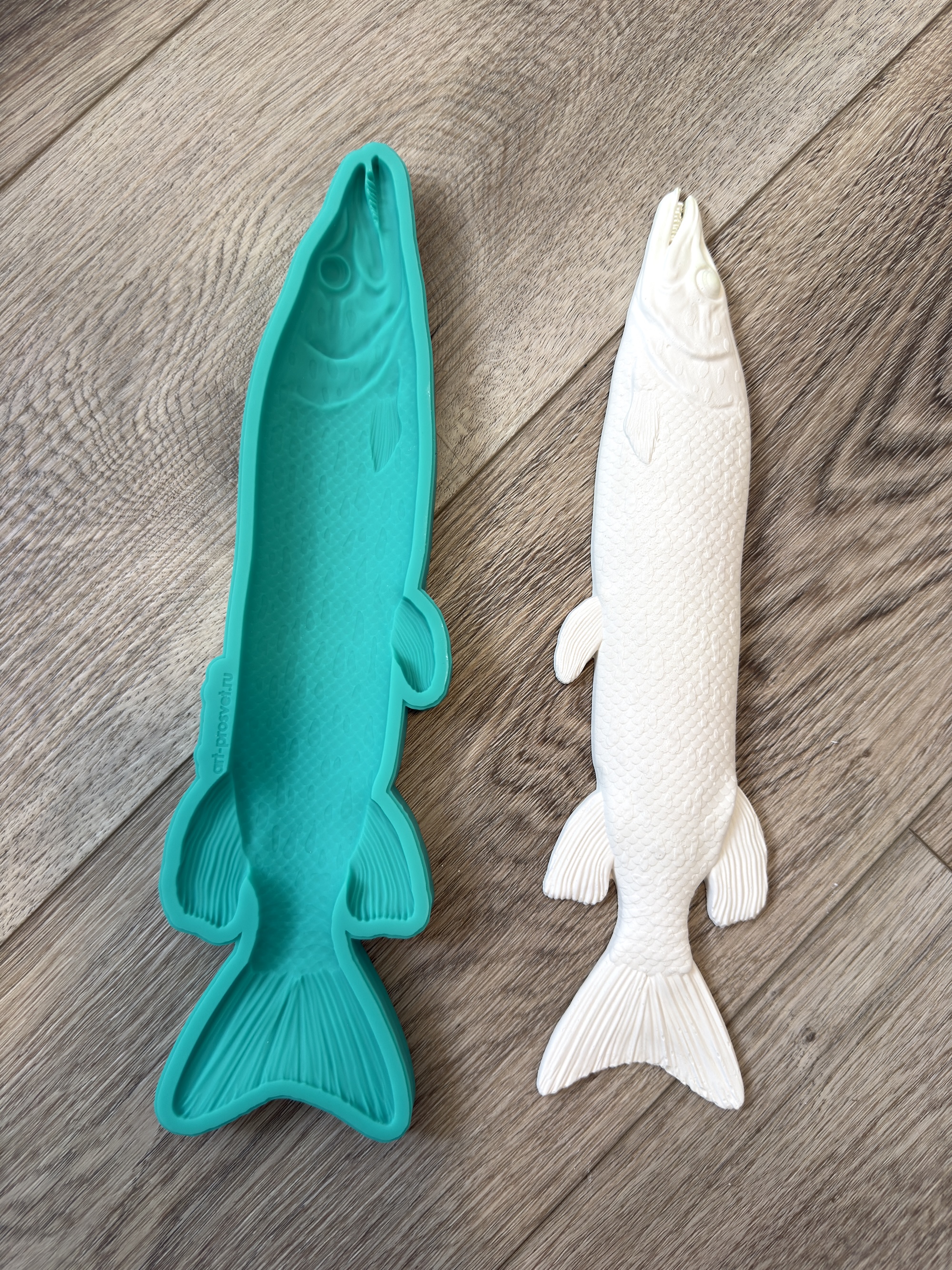 Молд "Щука" левый (XXL)