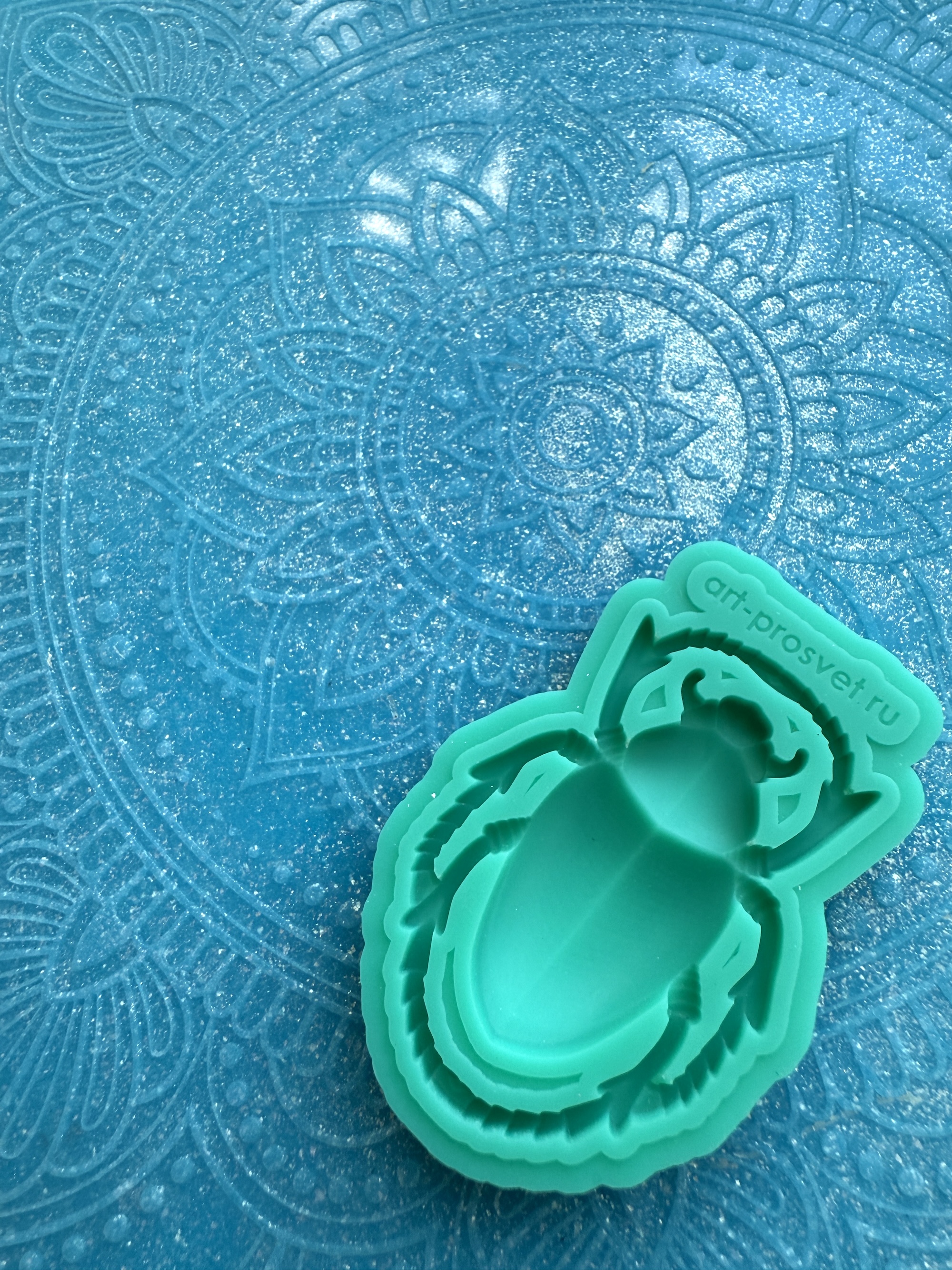 Молд "Жук-скарабей" (S)