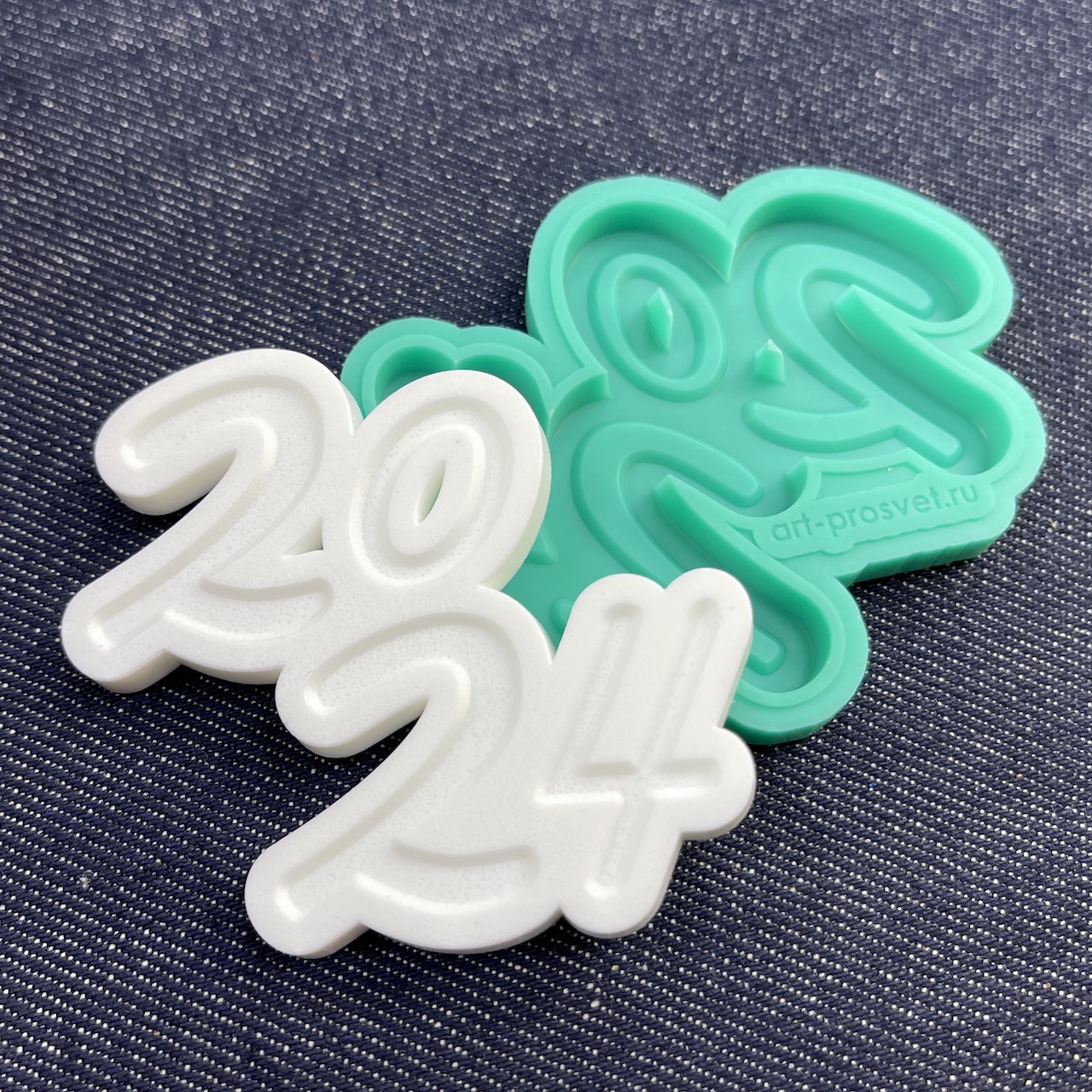 Молд надпись "2024" (S)