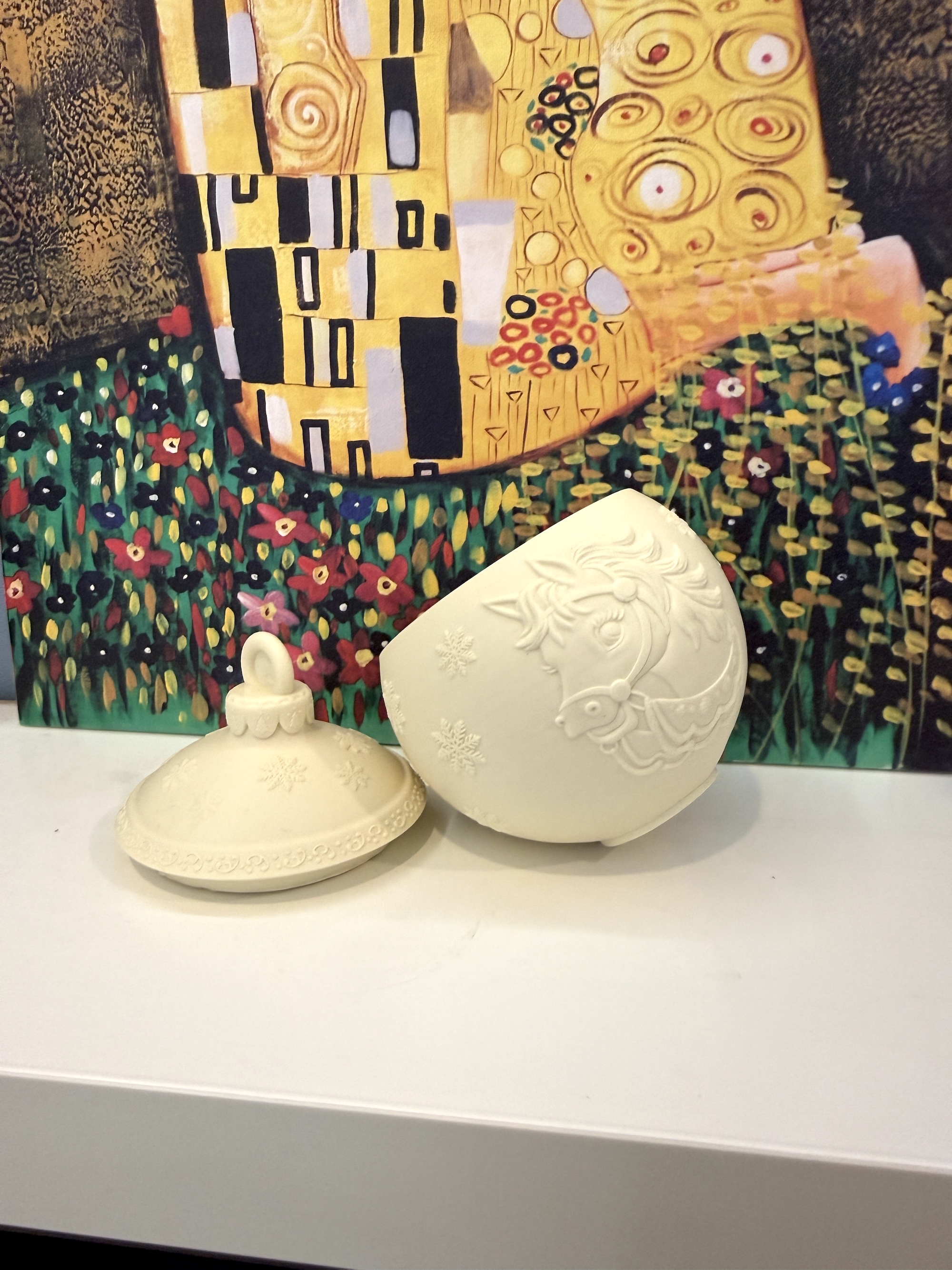 3D-молд контейнер для свечи, шкатулка "Ёлочный шар с лошадкой" (L)