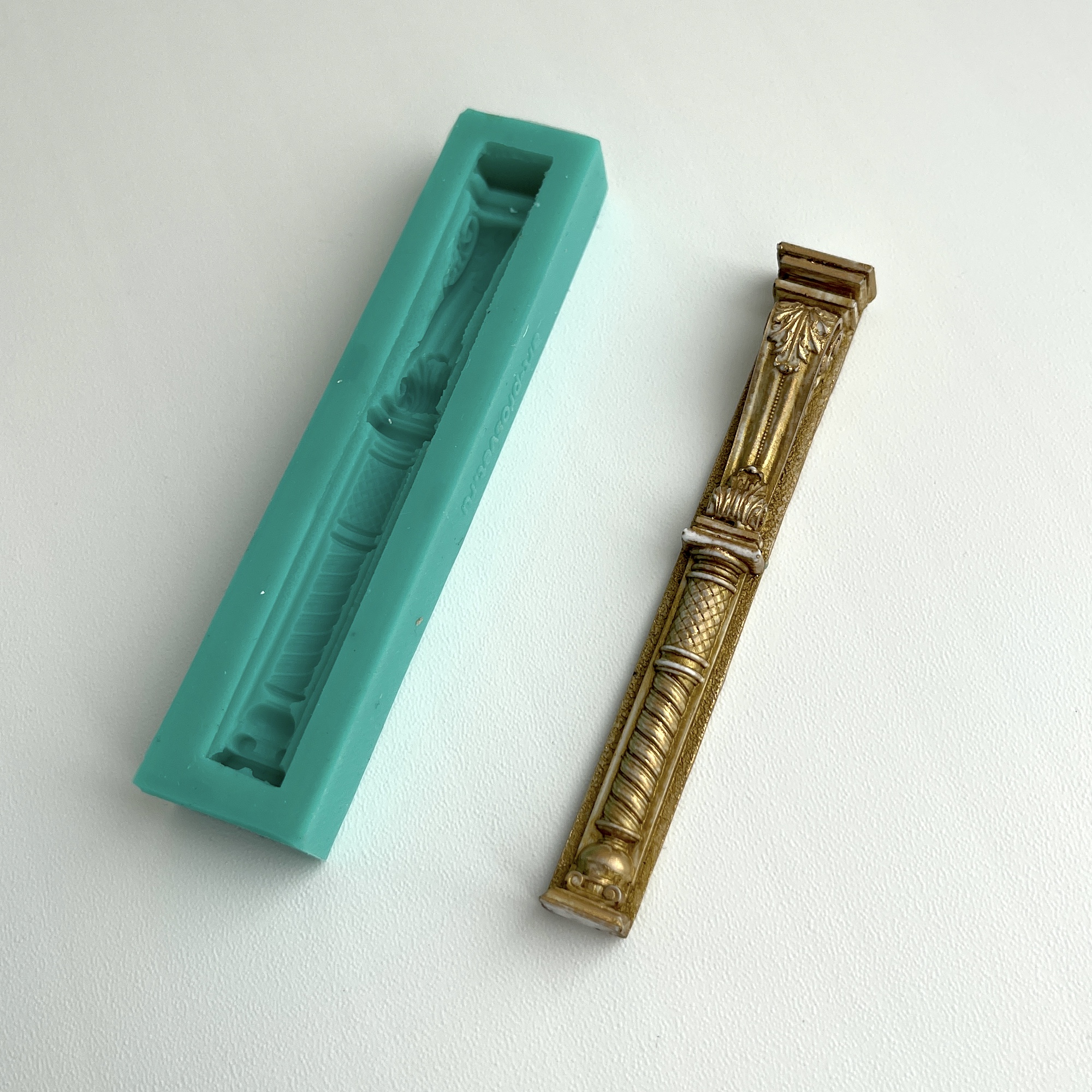 Молд "Пилястра" (L)