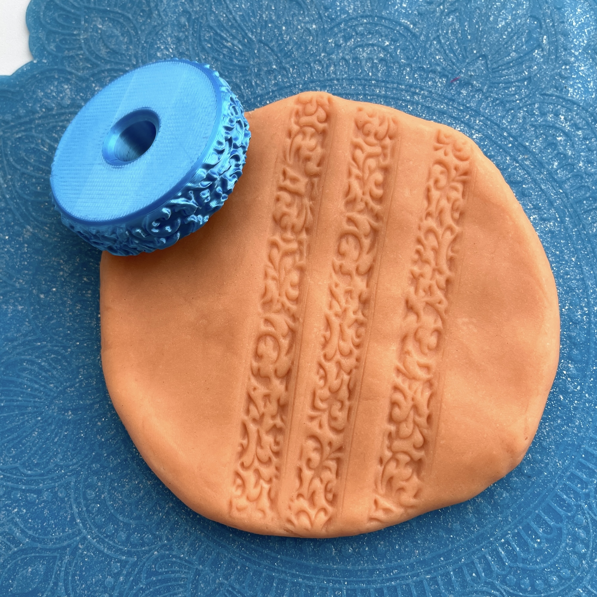 Текстурный ролик (скалка) "Растительный" (XL), площадь 14x150 мм