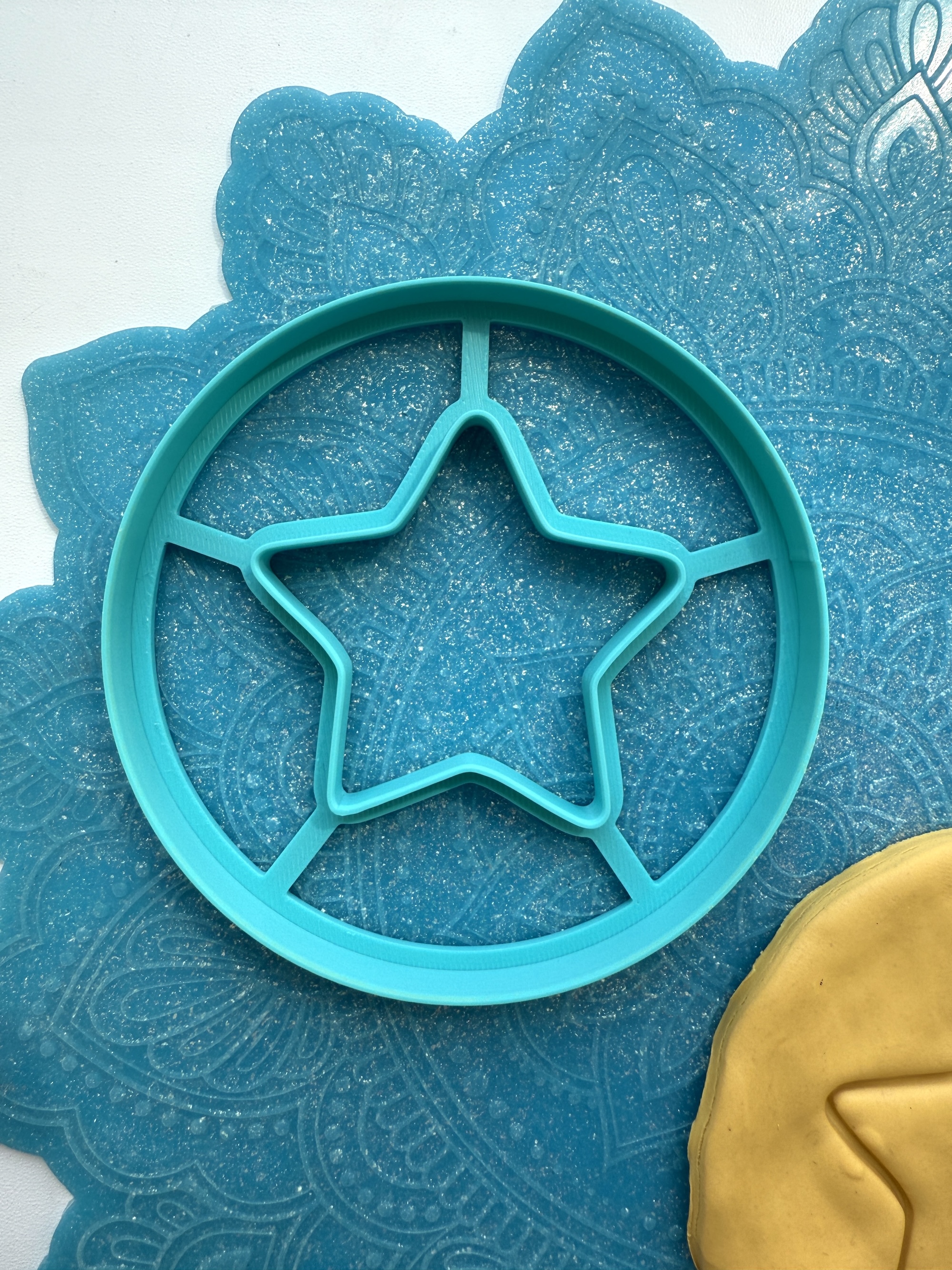 Форма-нож для теста, мастики, глины, по мотивам Игры в кальмара "Звезда"