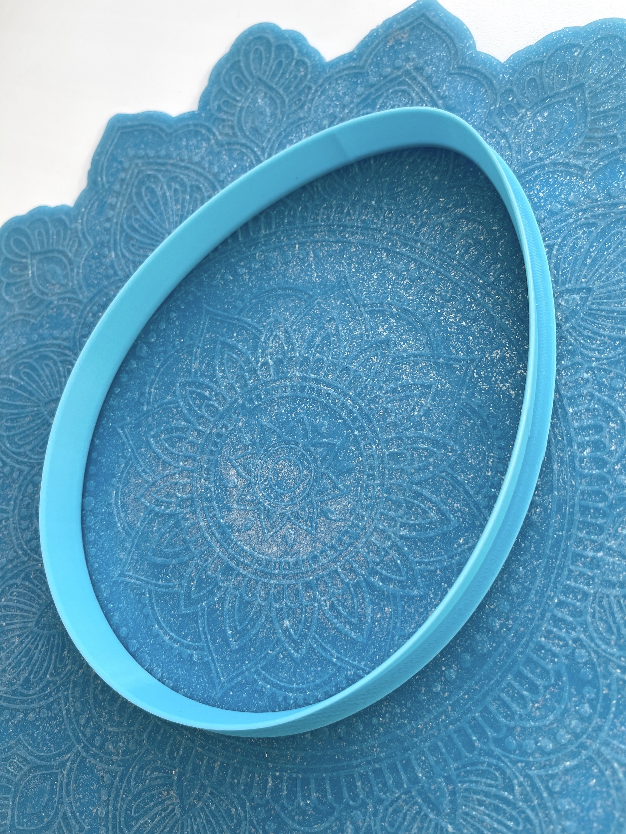 Форма-нож для теста, мастики, глины "Яйцо"