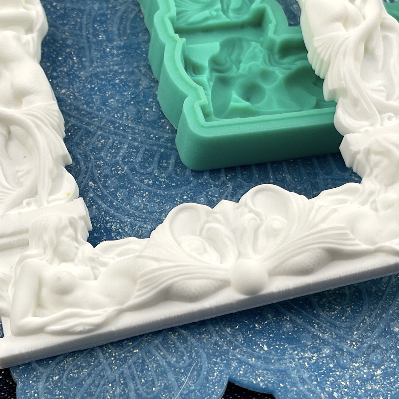 Молд рамка "Русалки" (XL)