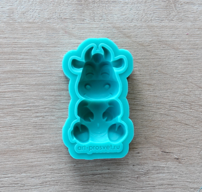 Молд "Бычок 3" (S)