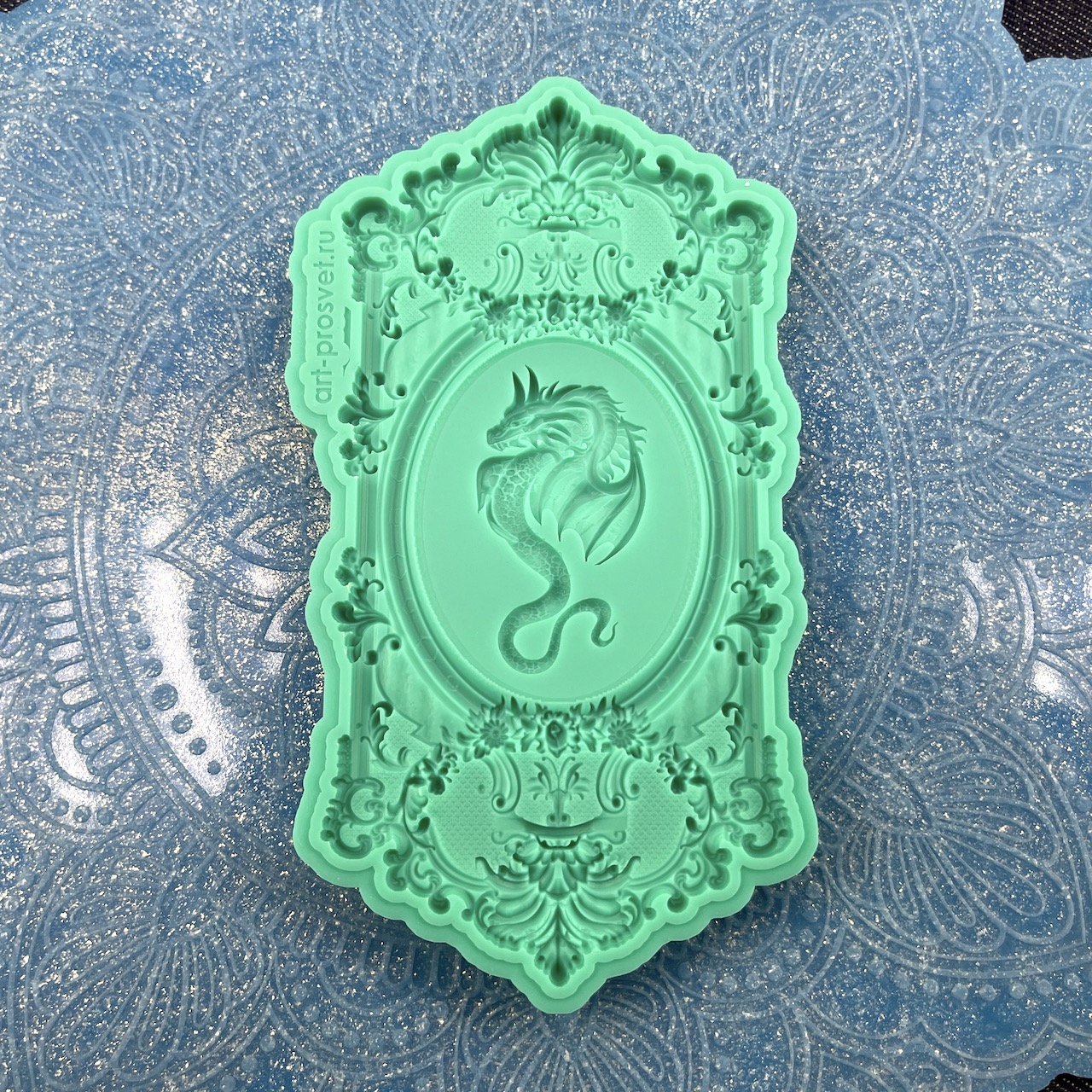 Молд "Панно с драконом" (XL)