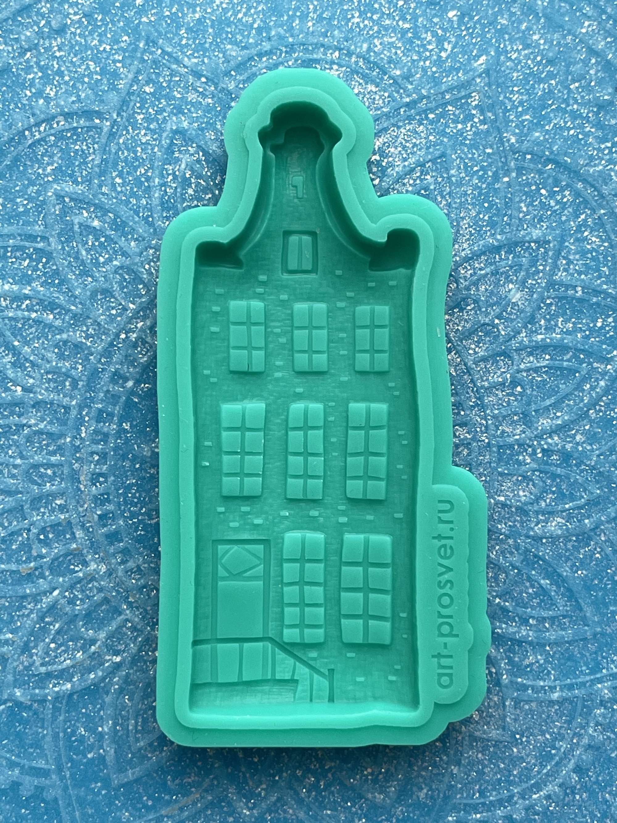 Молд "Домик 6" (M)