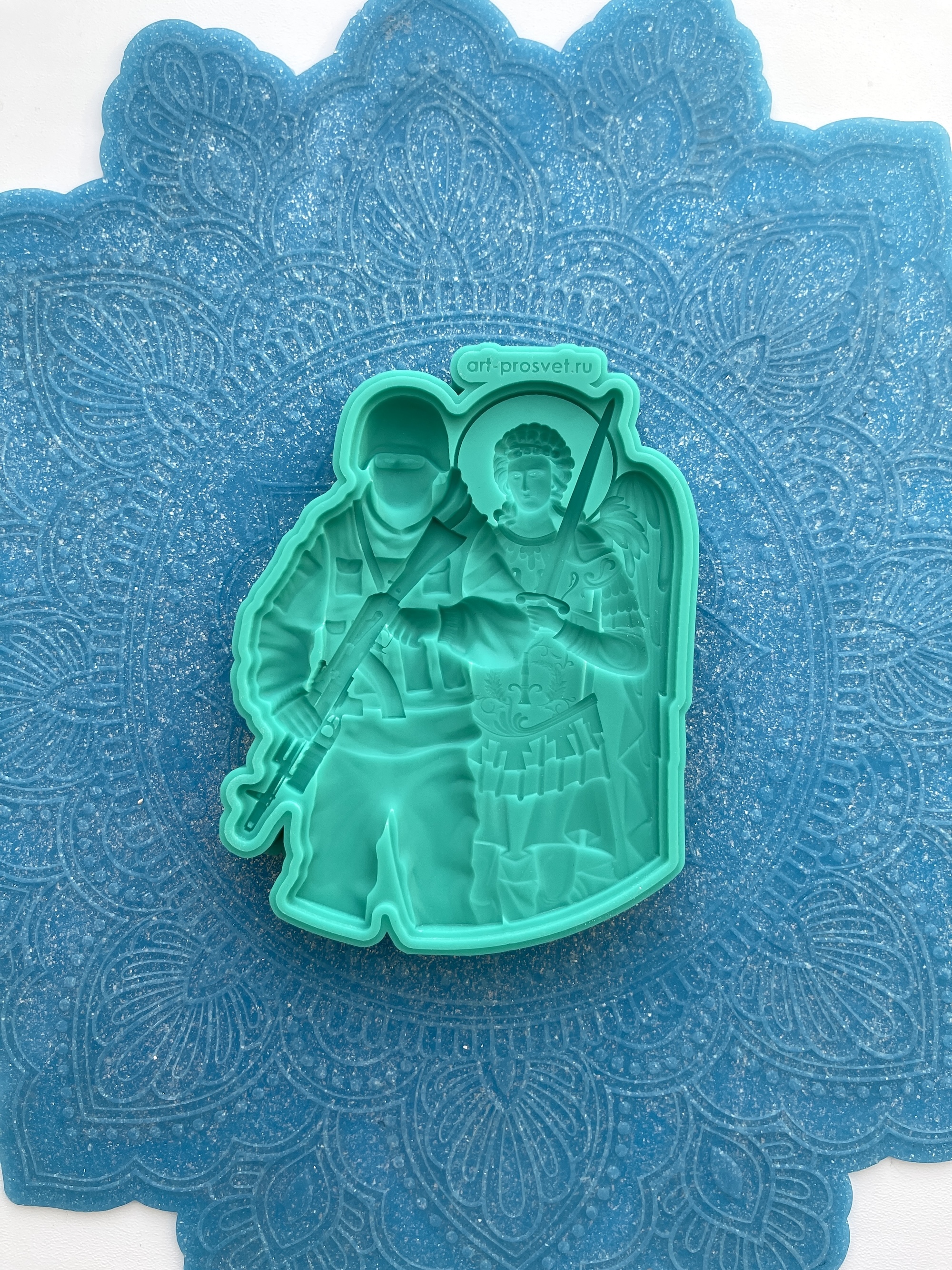 Молд "Защитники" (L)