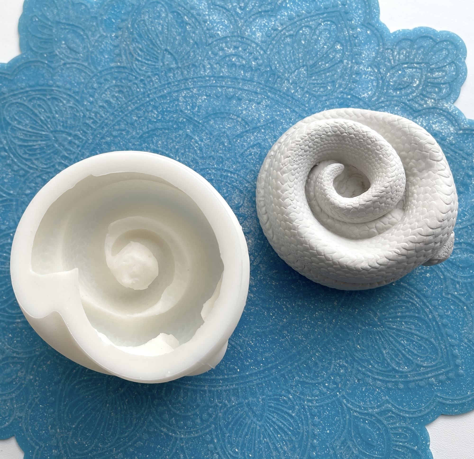 3D-молд "Змея в клубке" (L)