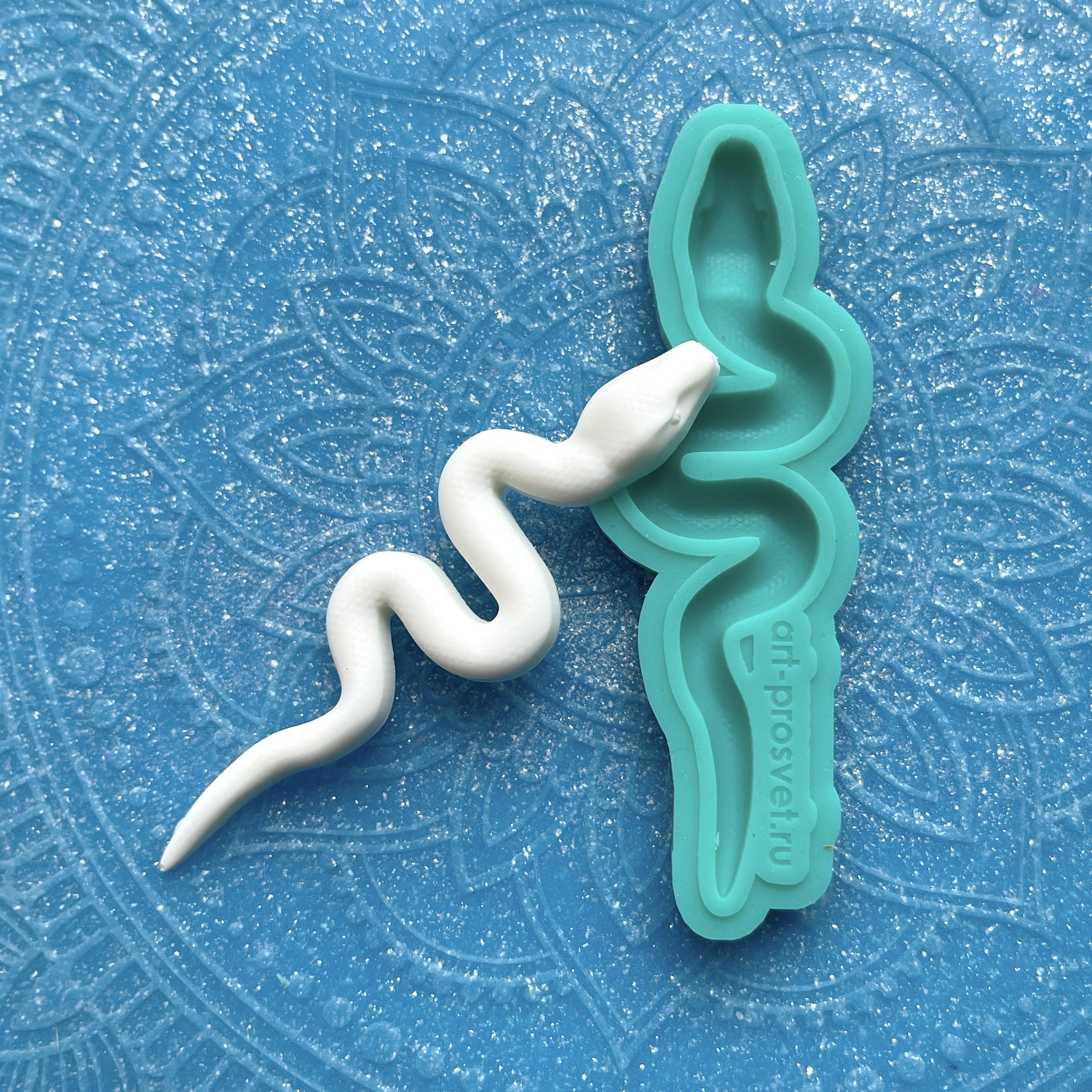 Молд "Ползущая змея 1" (M)