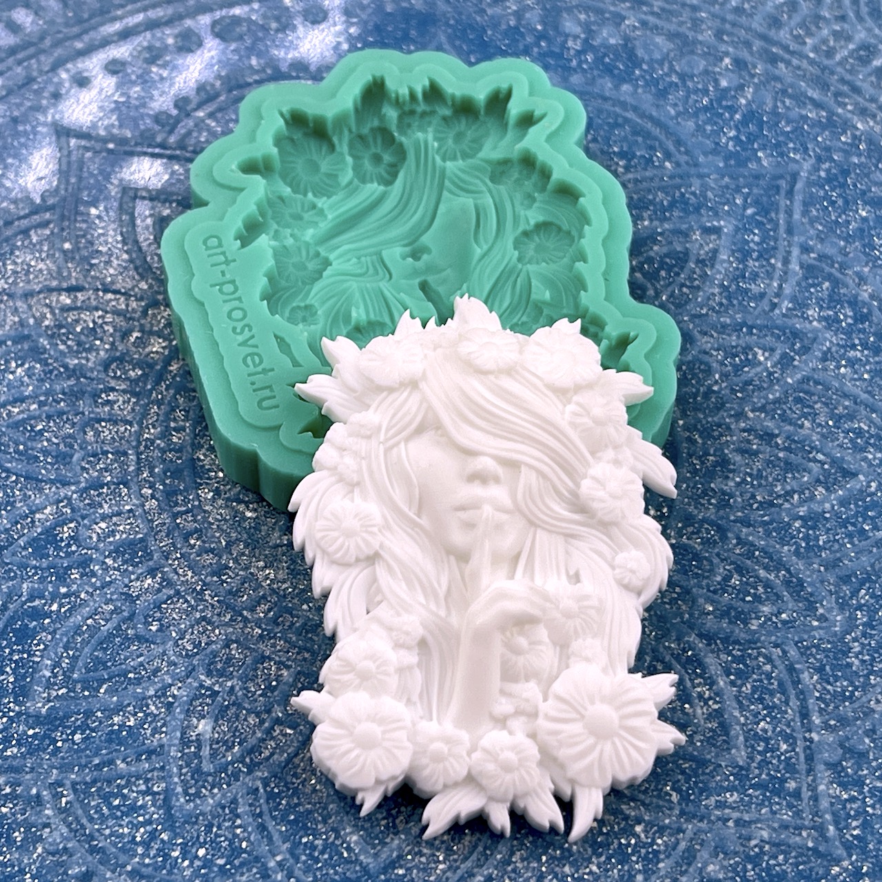 Молд "Девушка в цветах" (S)