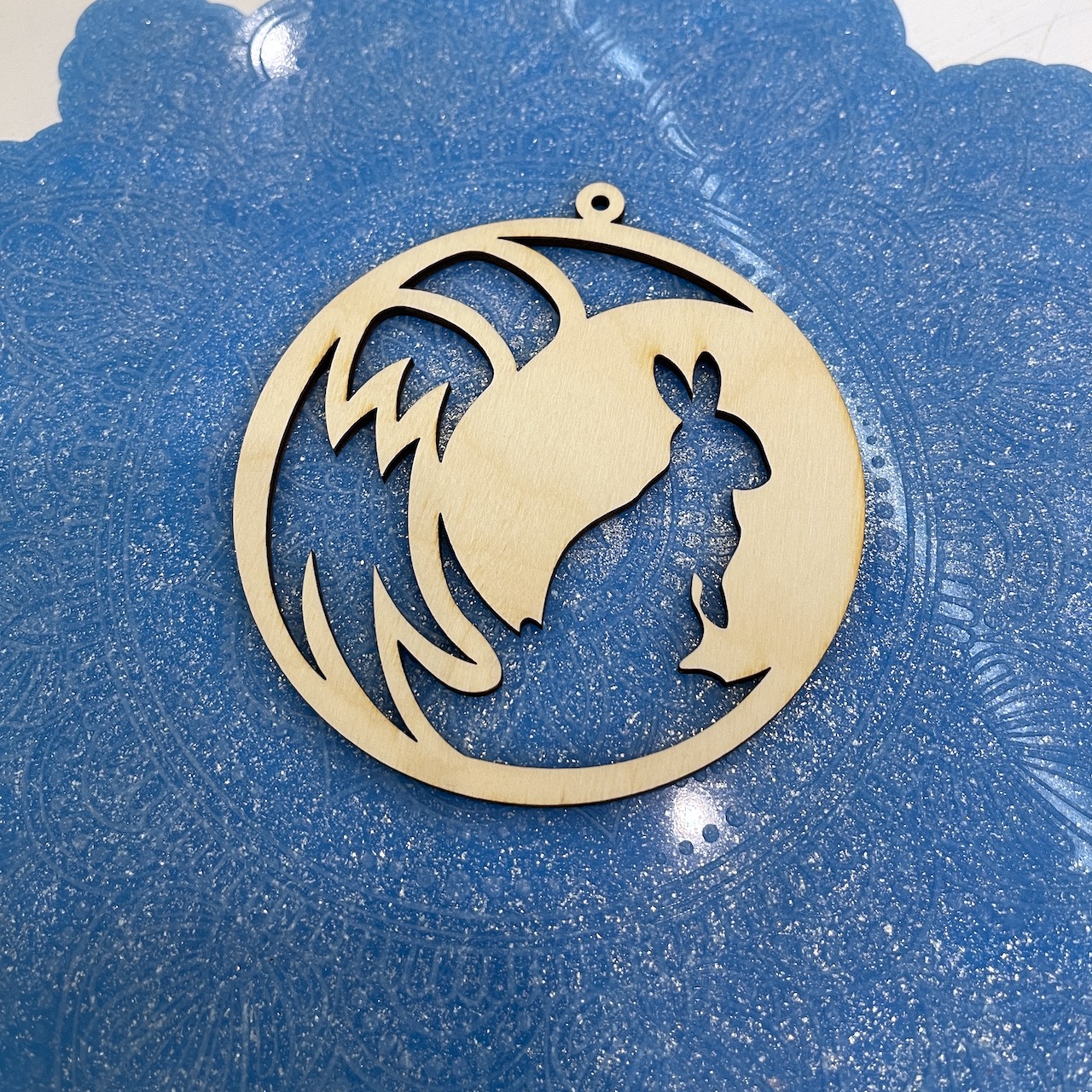 Ёлочная игрушка "Лунный заяц"