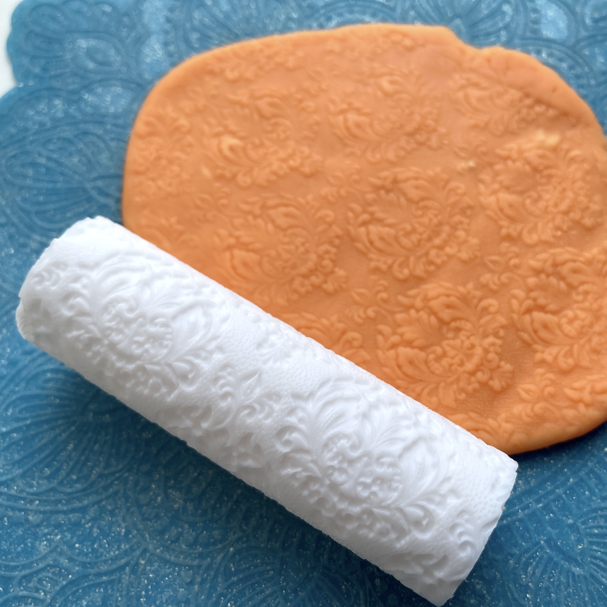 Текстурный ролик (скалка) "Дамаск 3" (L), площадь 100x100 мм