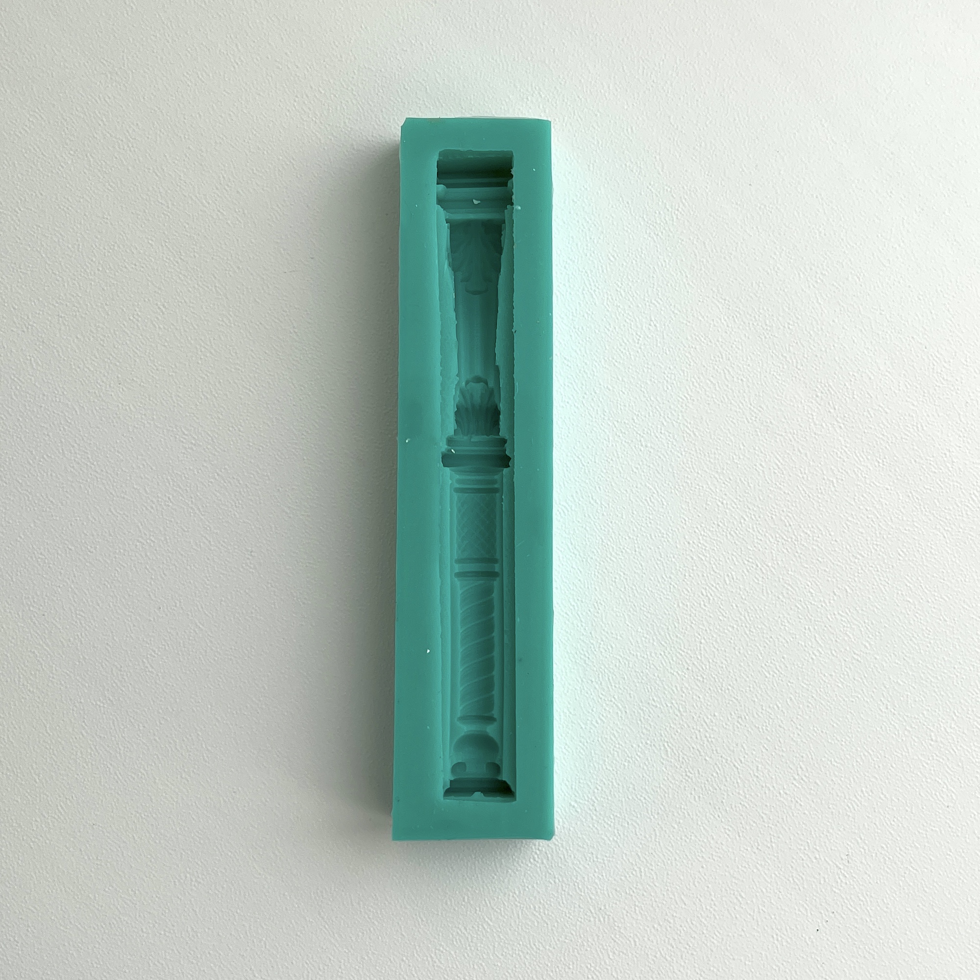 Молд "Пилястра" (L)