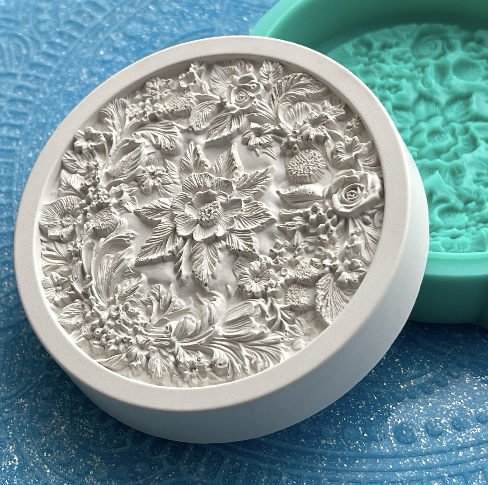 Молд круглый  "Цветочная композиция" (M)