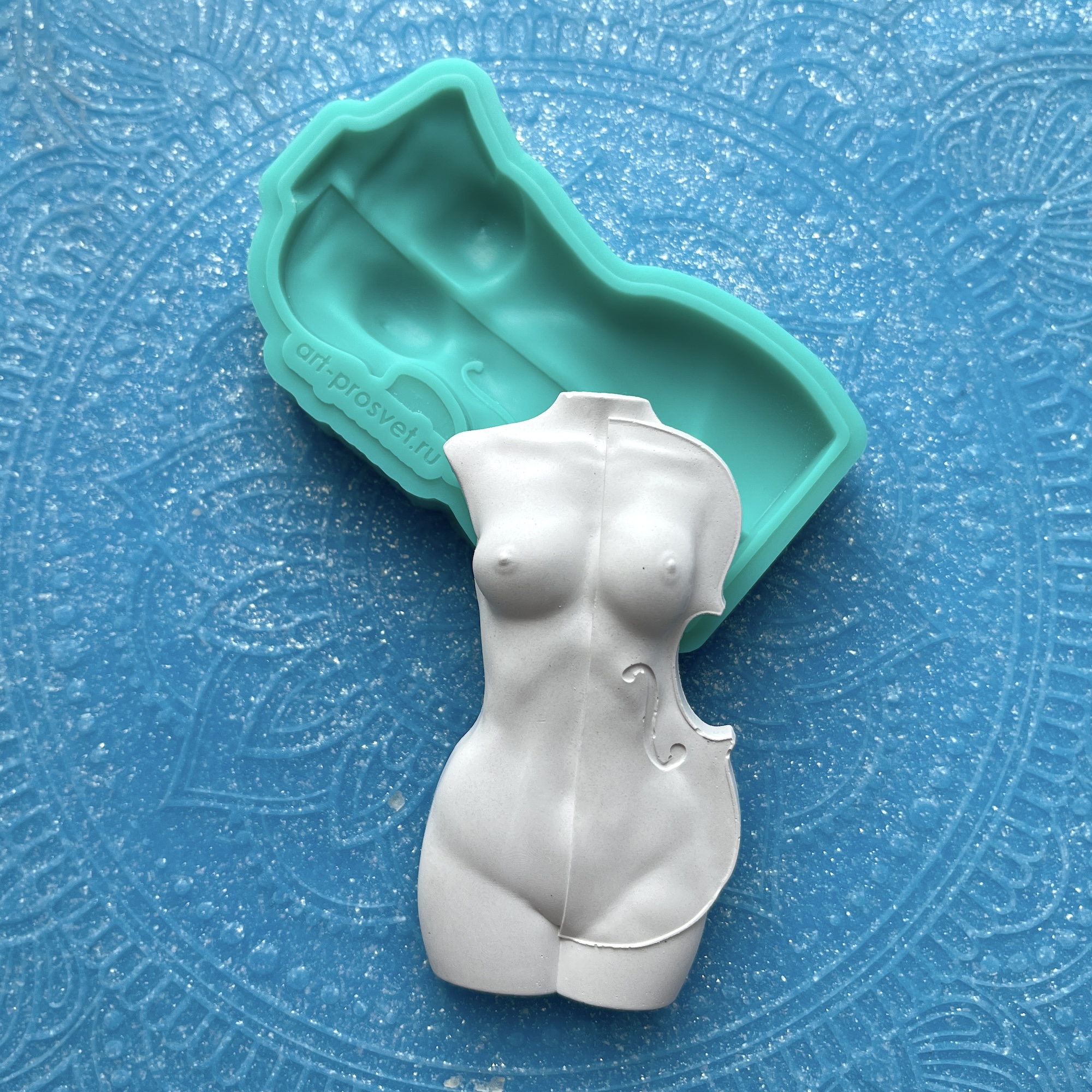 Молд "Женщина скрипка 1" (M)