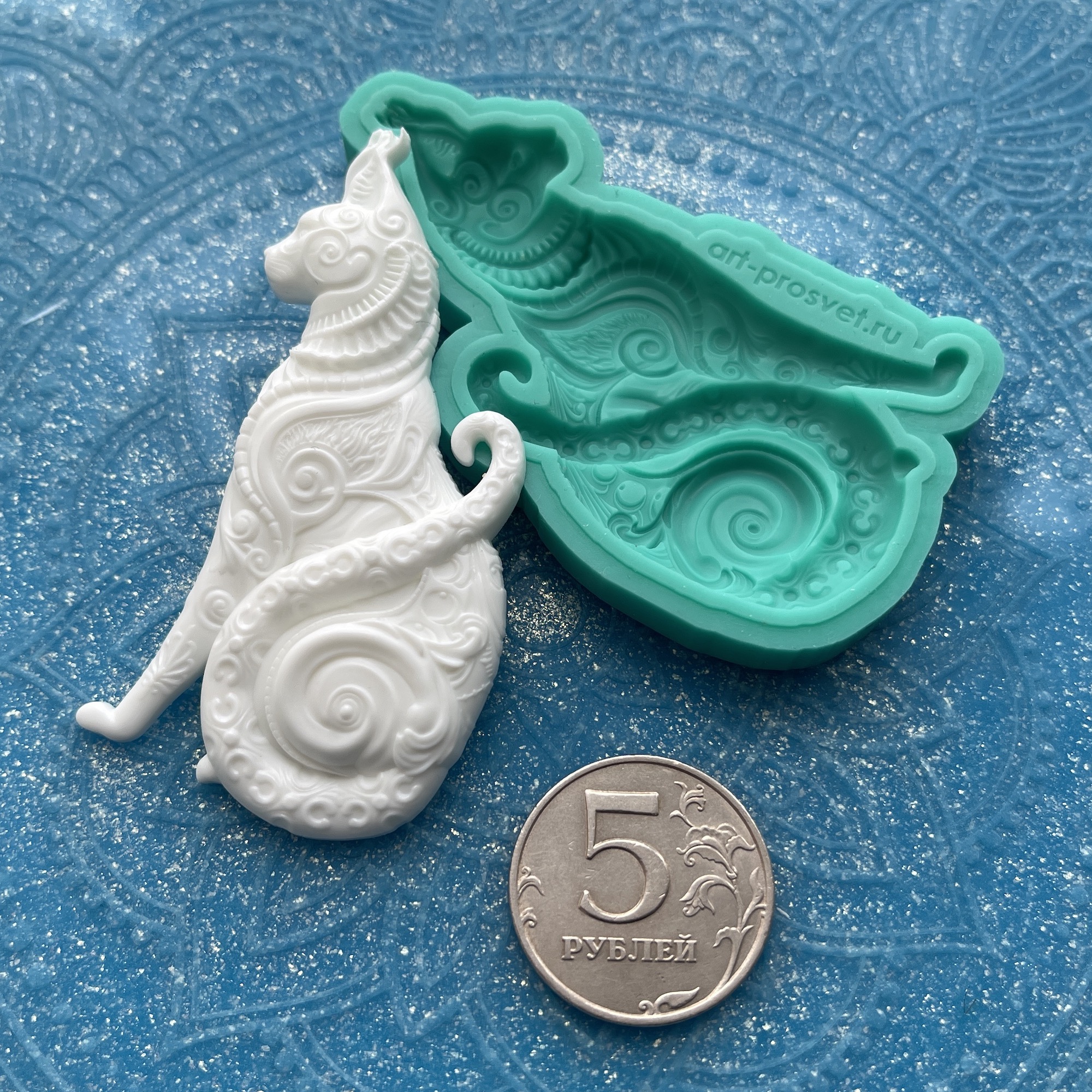 Молд "Этническая кошка" (M) левый