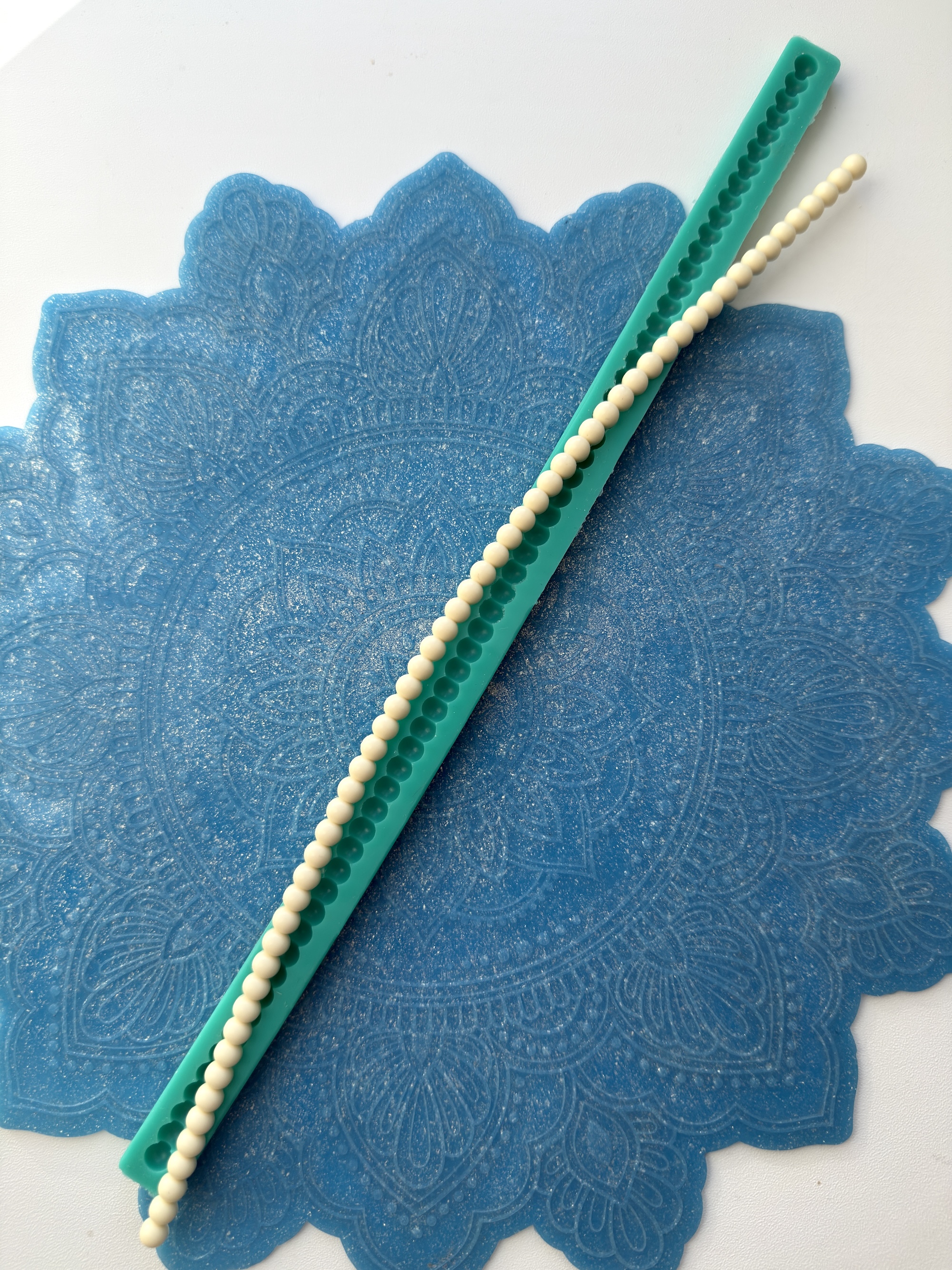 Молд бордюр "Жемчужины" (XXL)