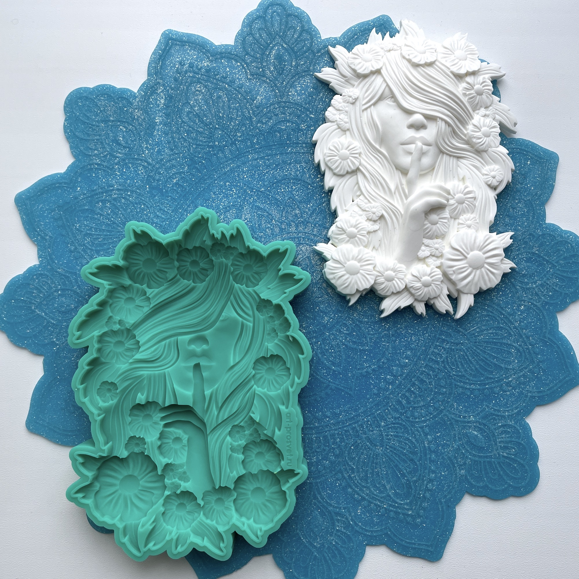 Молд "Девушка в цветах" (XL)