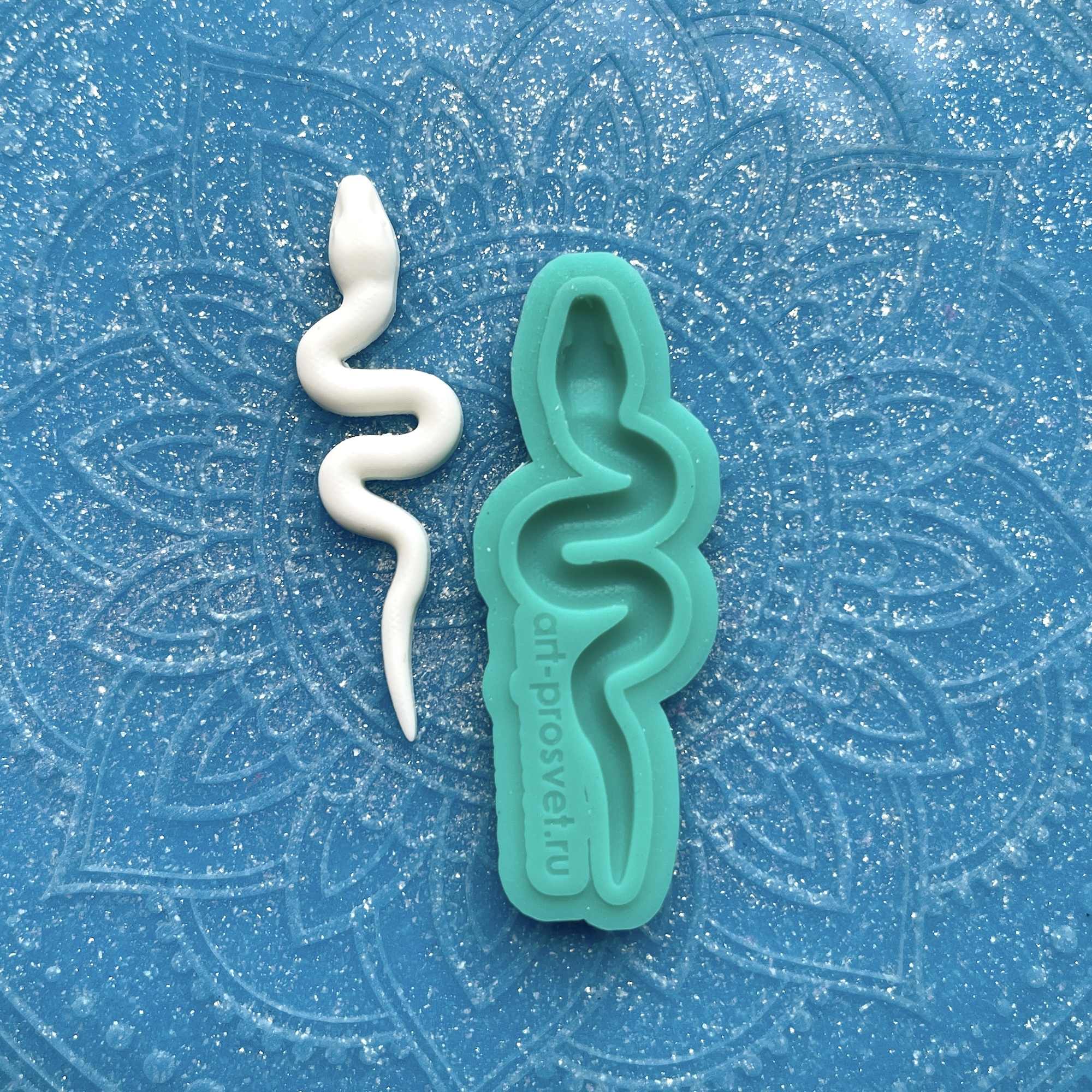 Молд "Ползущая змея 1" (S)