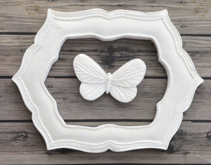 Молд "Большая рамка с бабочкой"