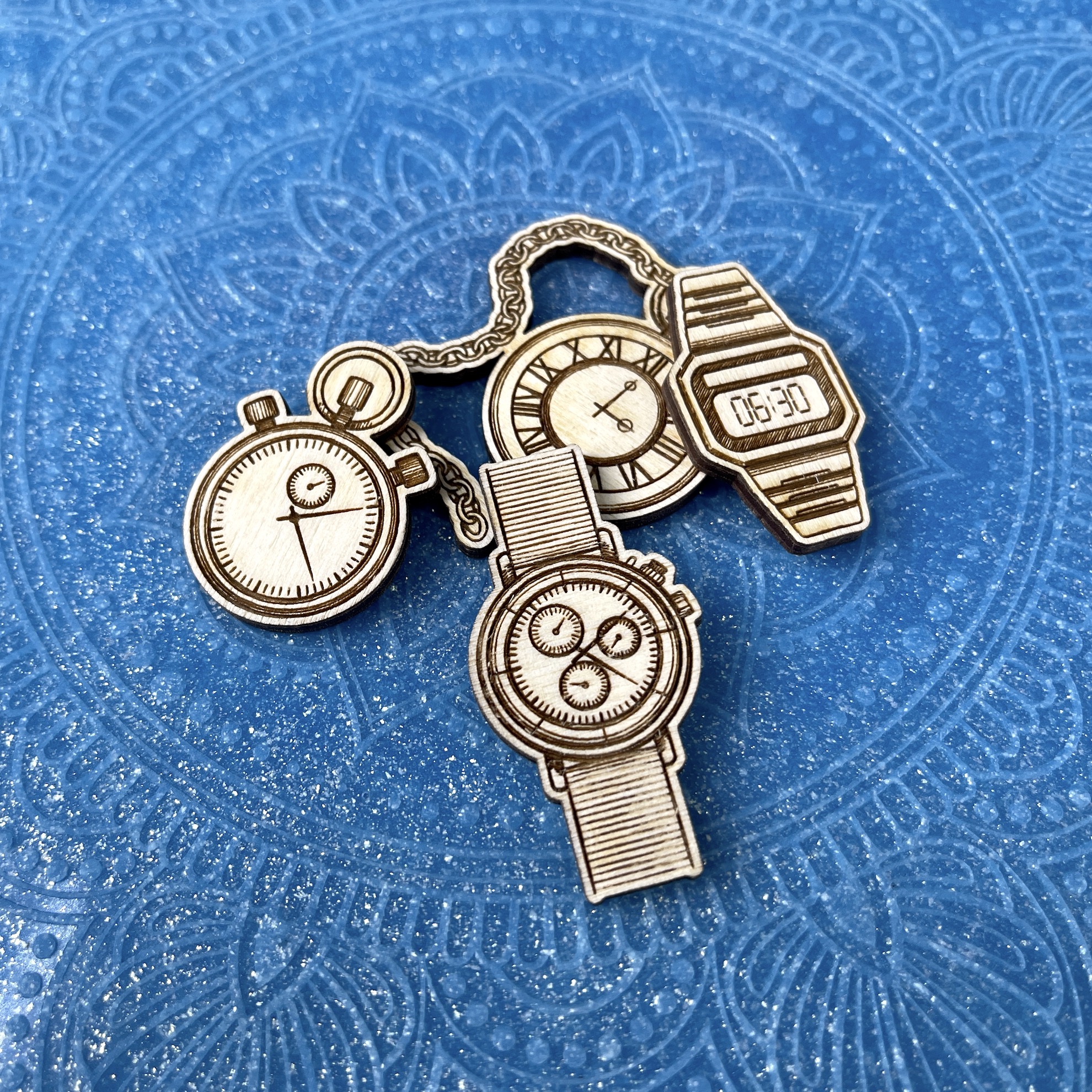 Деревянный чипборд "Набор часов 1"