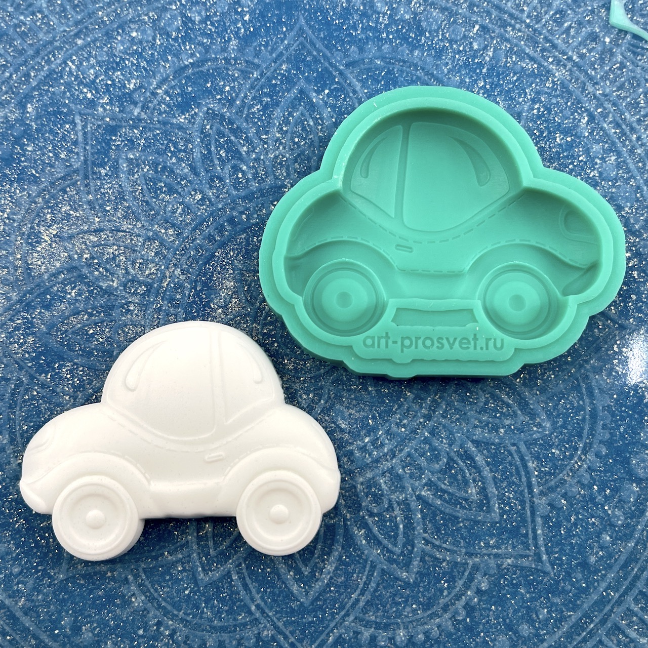 Молд "Игрушечная машинка" (S)