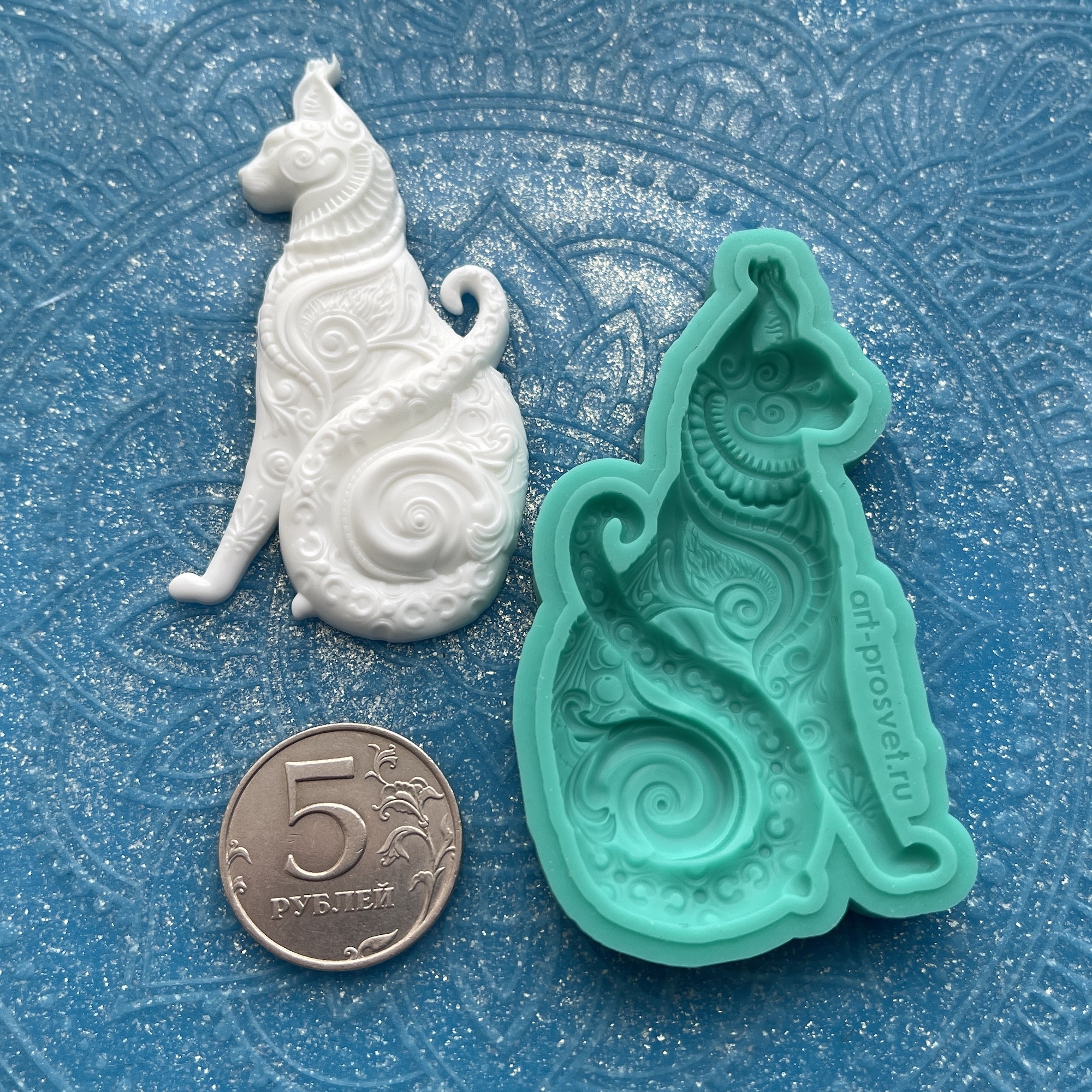 Молд "Этническая кошка" (M) левый