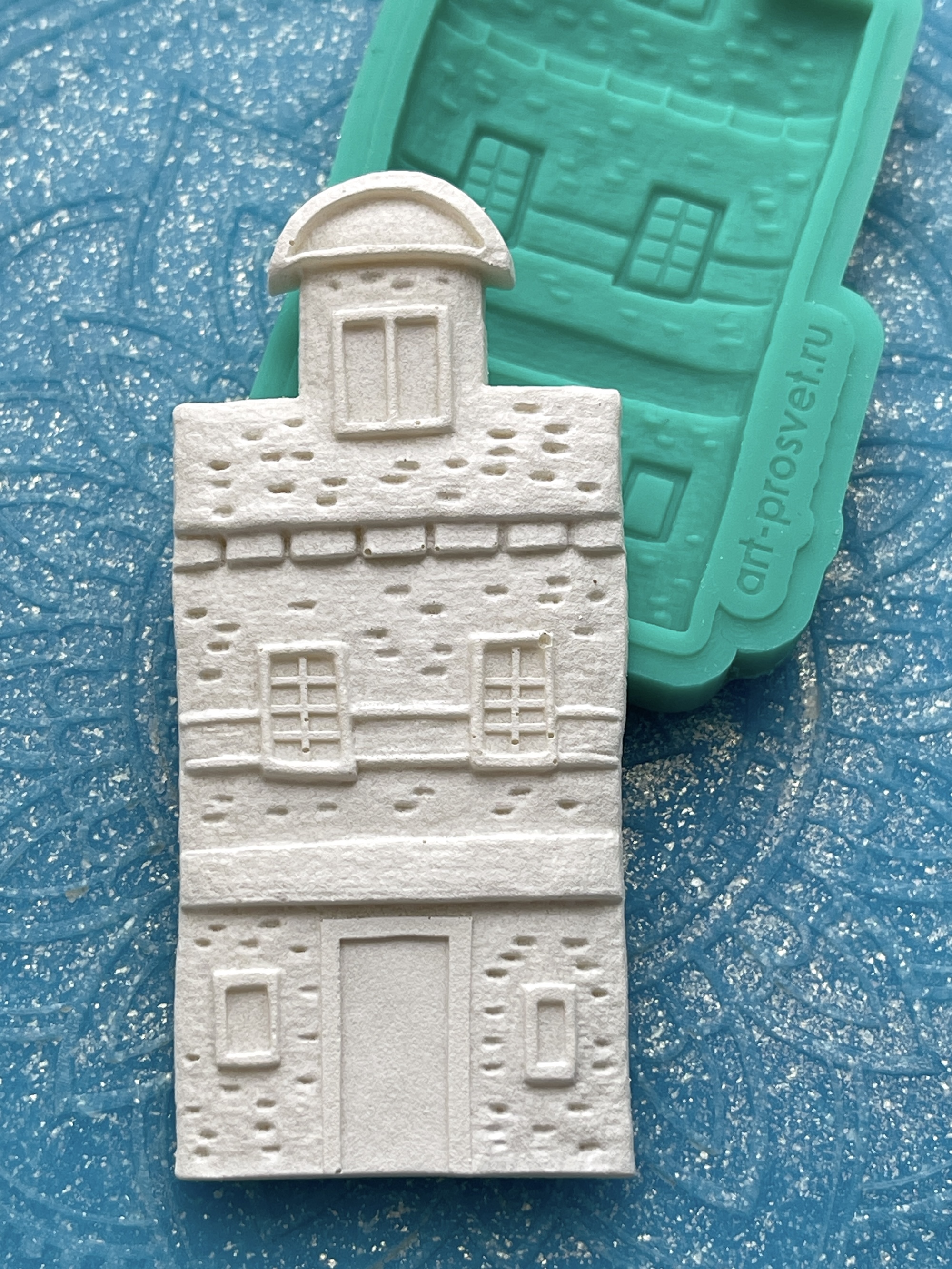 Молд "Домик 2" (M)