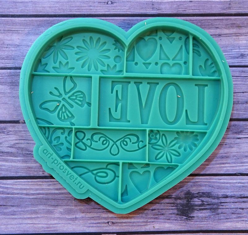 Молд "Лоскутное сердце LOVE" (L)