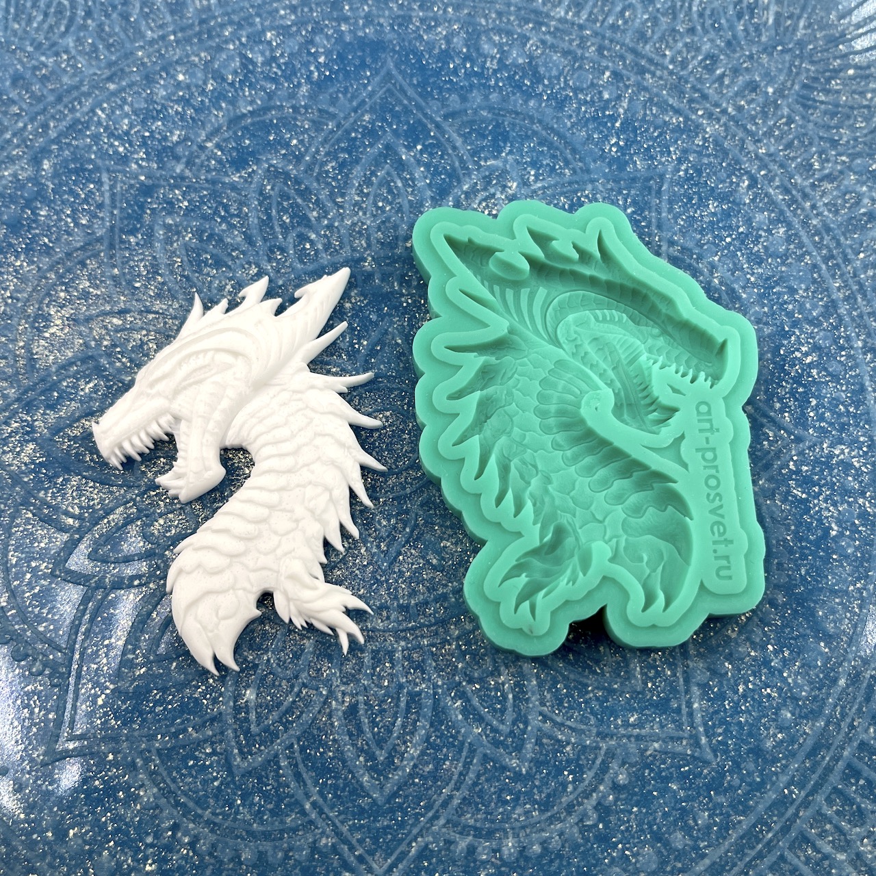 Молд "Дракон Вилдфаер" (S)