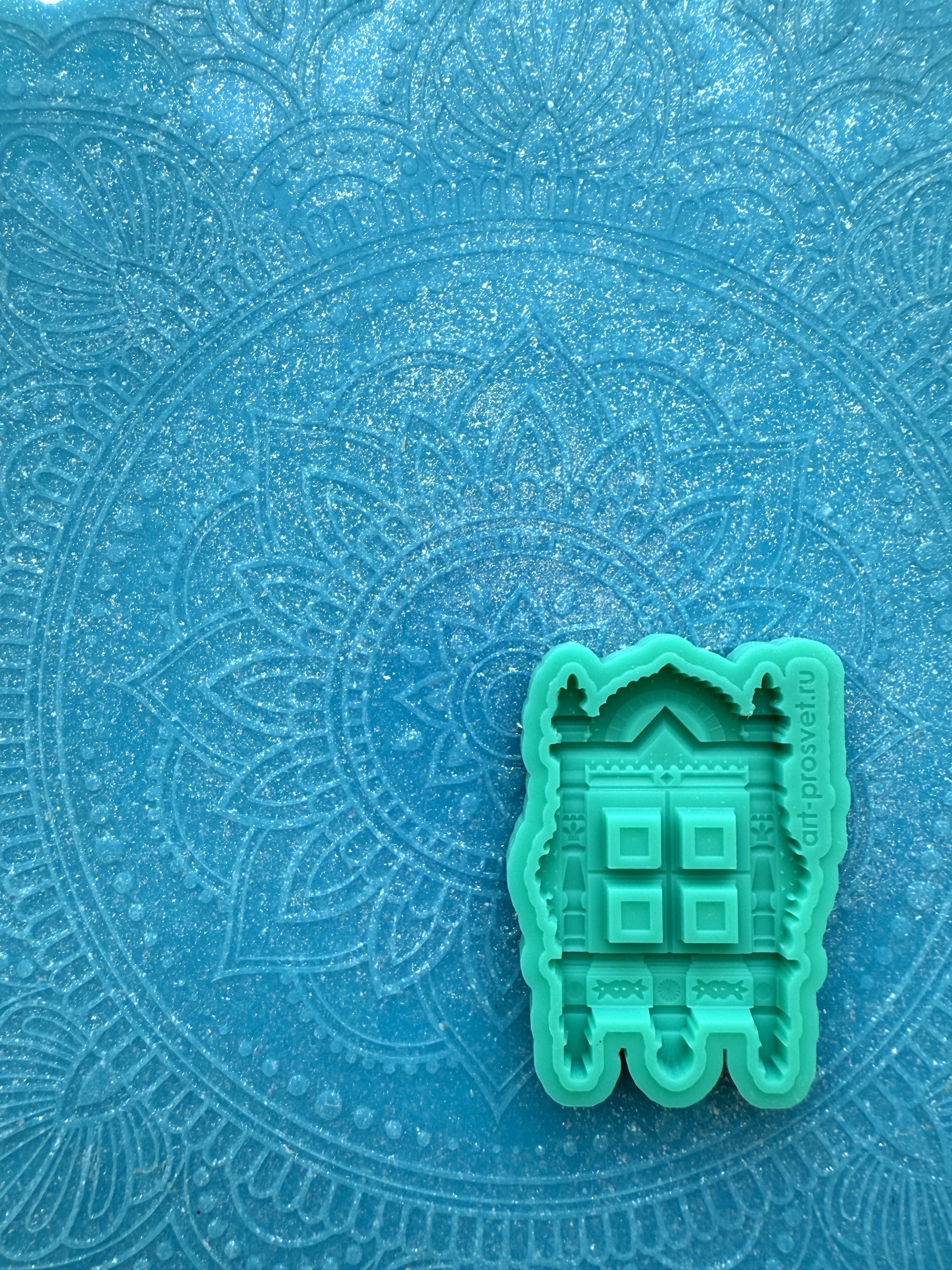 Молд "Наличник с квадратным окном 1" (S)