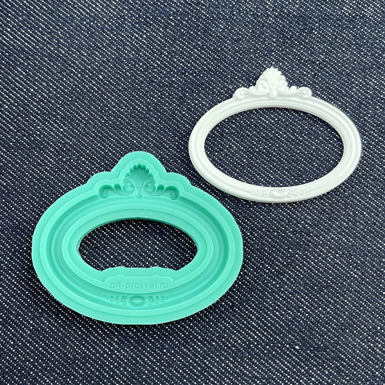 Молд рамка "Овальная простая" (S)