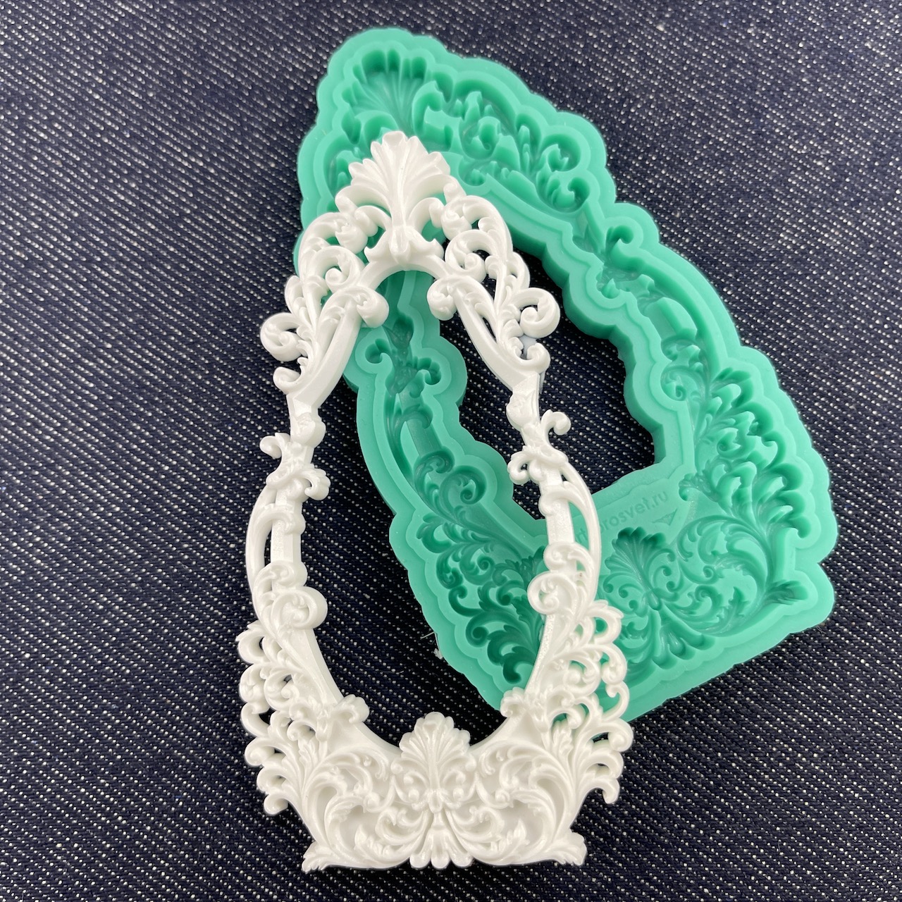 Молд рамка "Воздушная" (L)