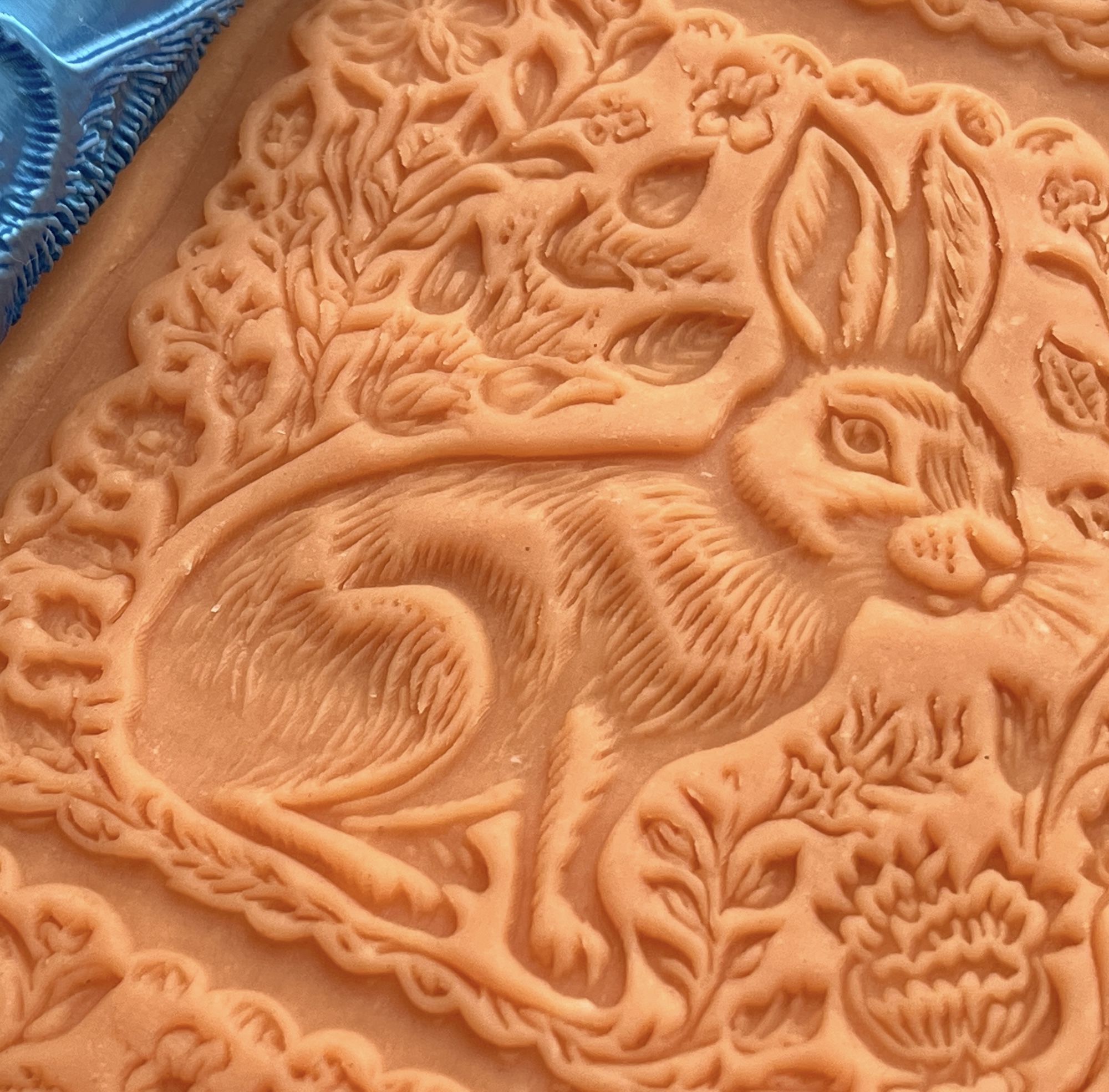 Текстурный ролик (скалка) "Заяц 2" (L) OUT, площадь 100x100 мм