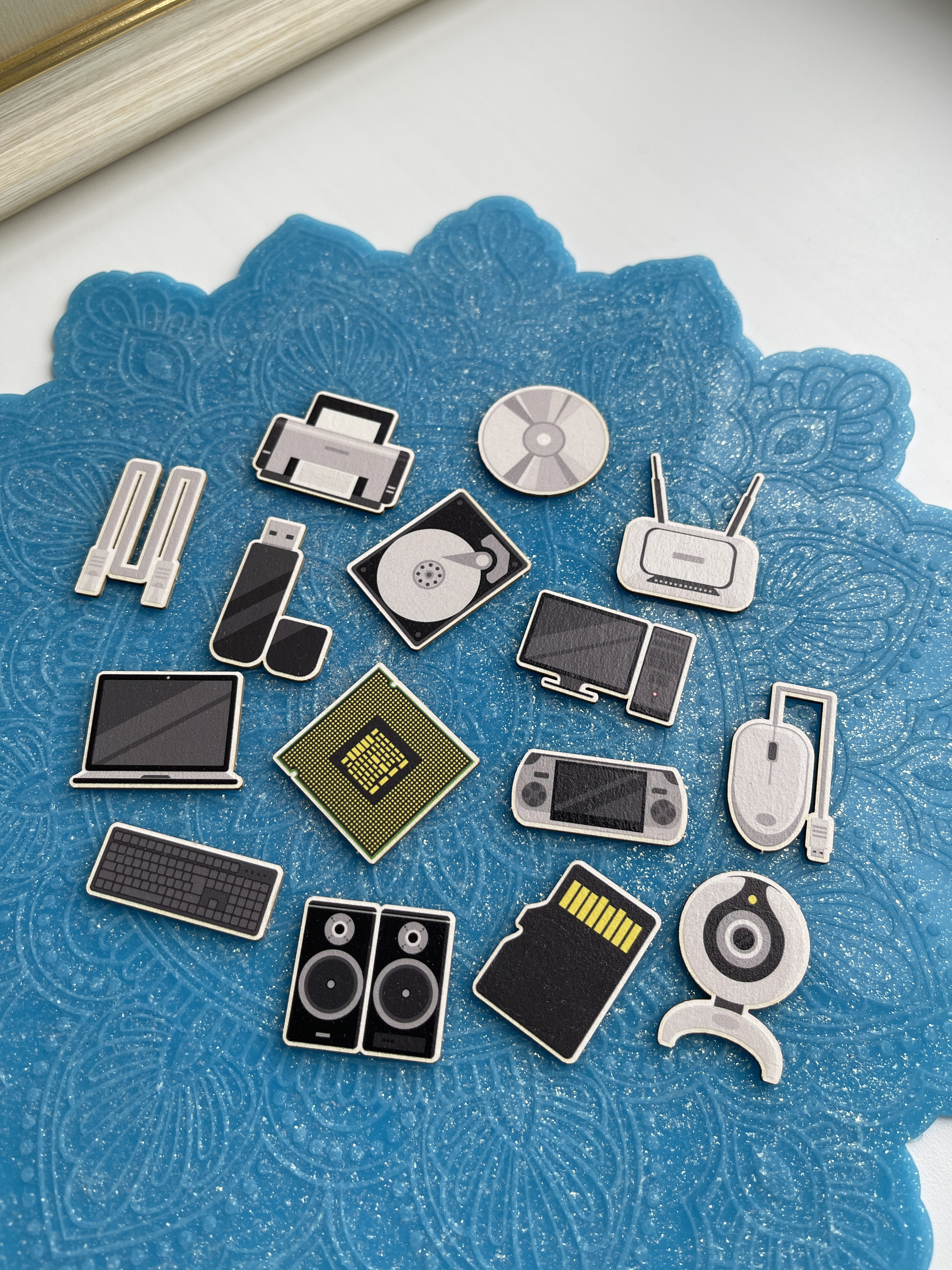 Цветной чипборд "Электроника 1"