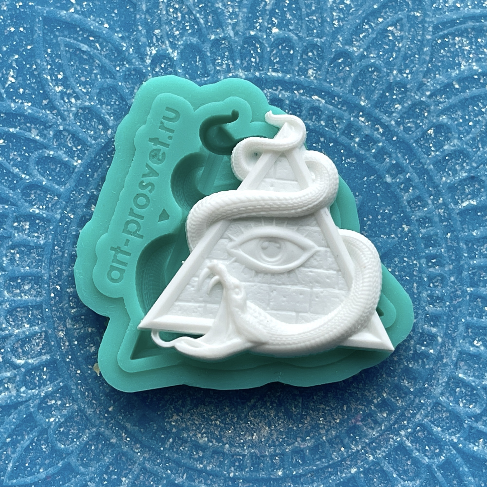 Молд "Всевидящее око со змеей" (XS)