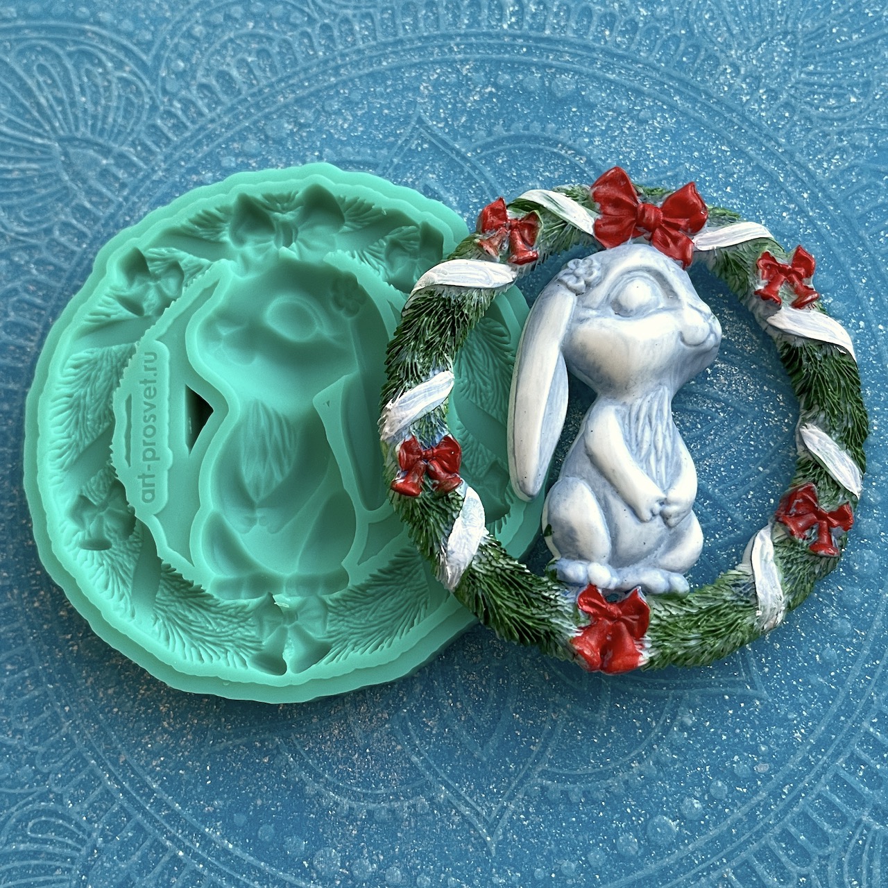 Молд "Венок с зайкой" (M)