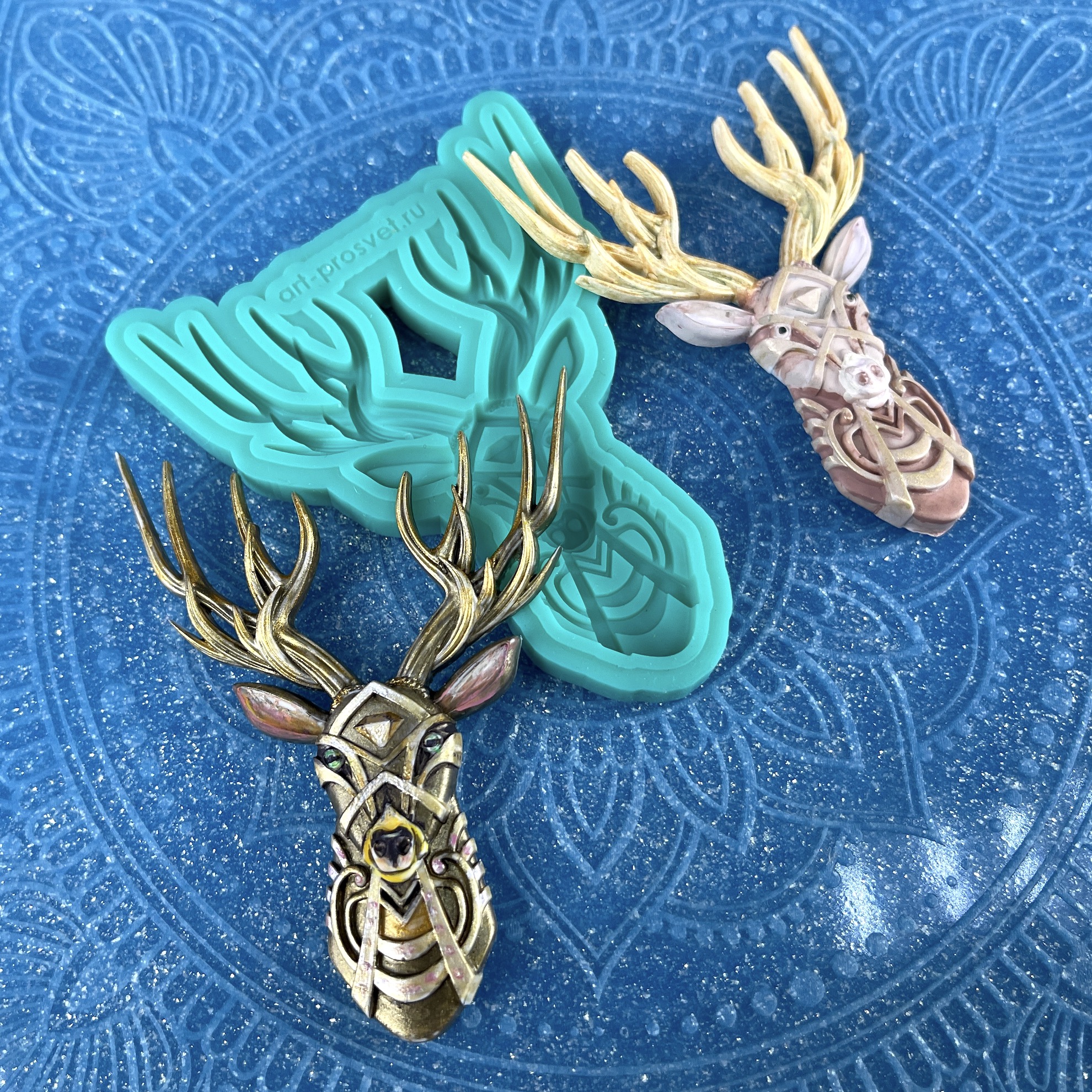 Молд "Этнический олень" (M)