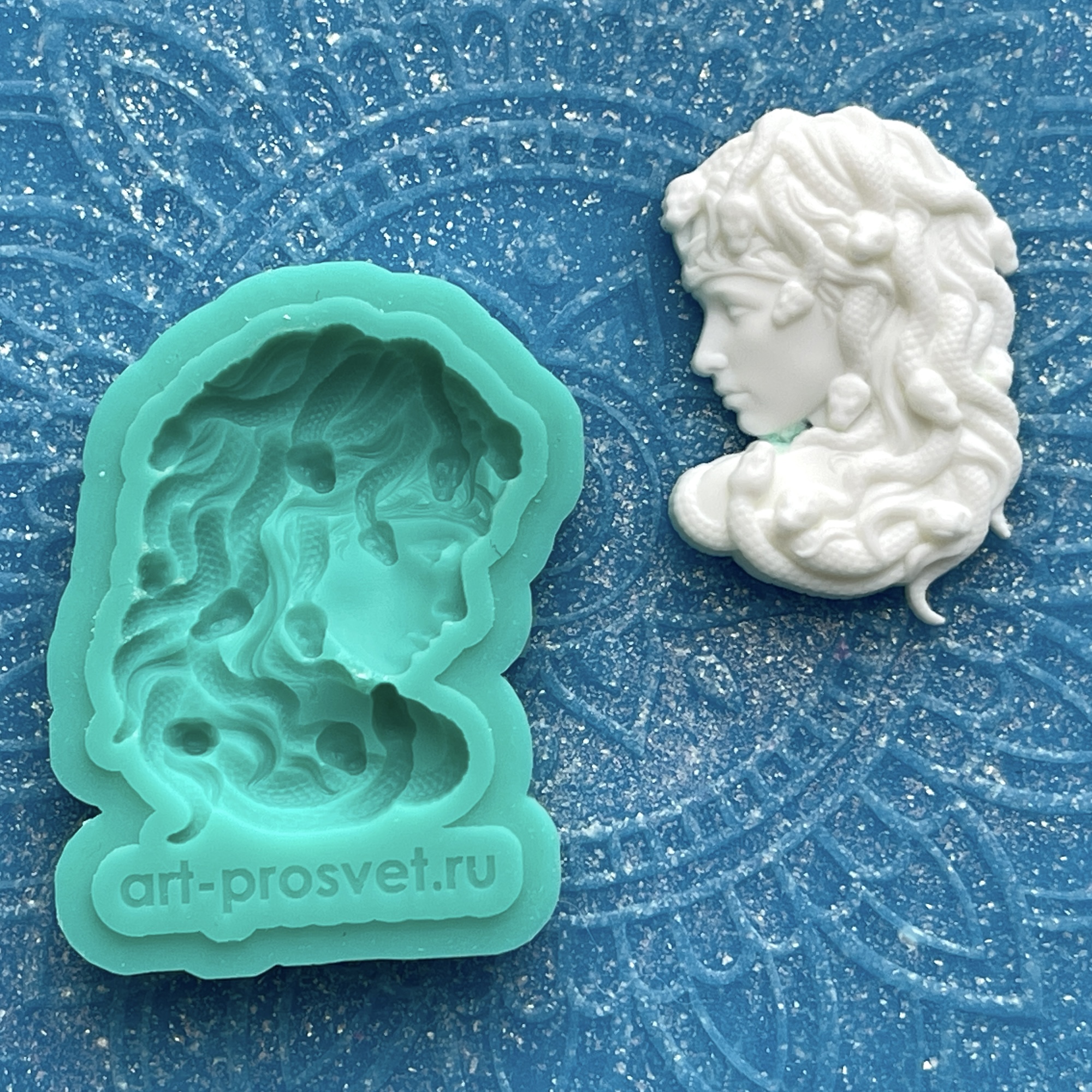 Молд "Медуза Горгона" (XS)