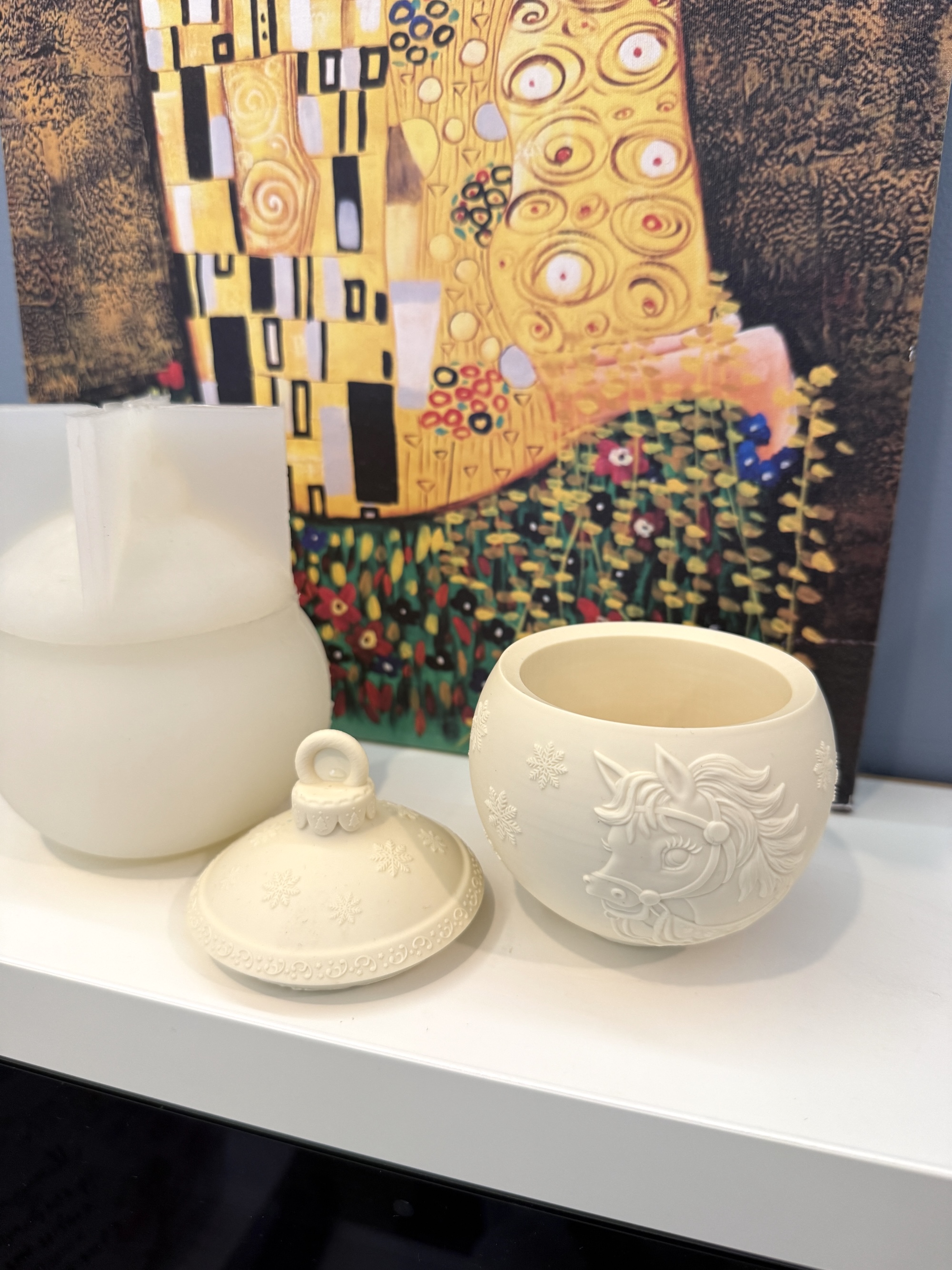 3D-молд контейнер для свечи, шкатулка "Ёлочный шар с лошадкой" (L)