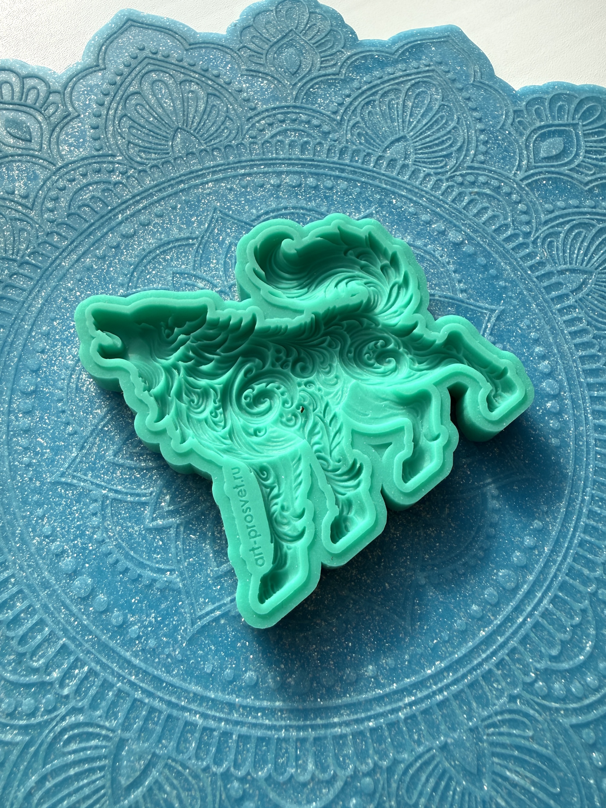 Молд "Этнический волк" (M)