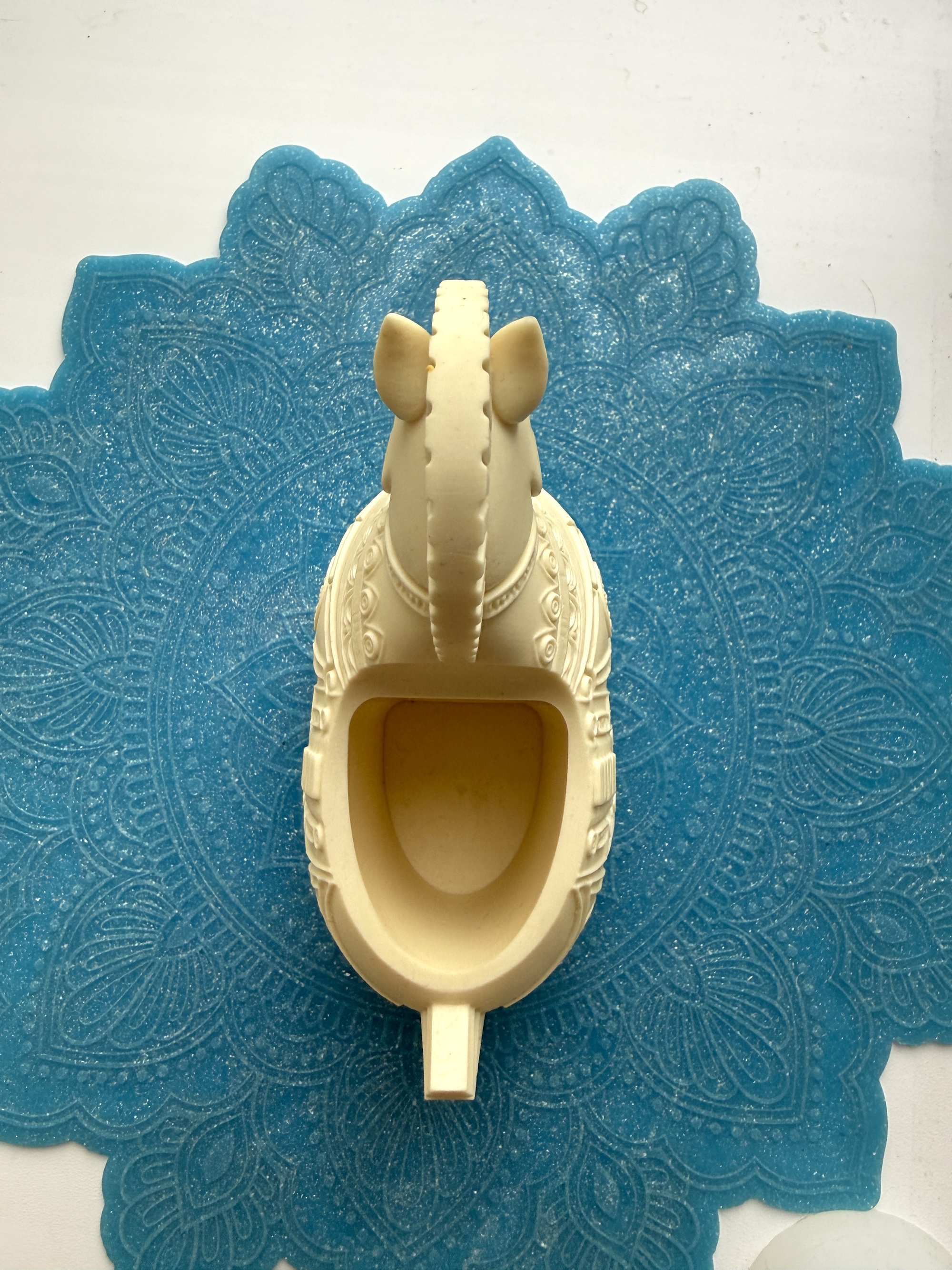 3D-молд "Кашпо-чарка Лошадка 1" (L)