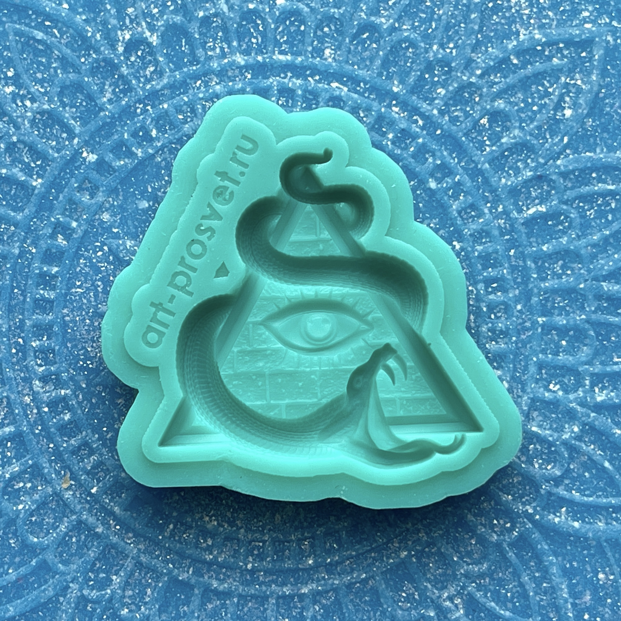 Молд "Всевидящее око со змеей" (XS)