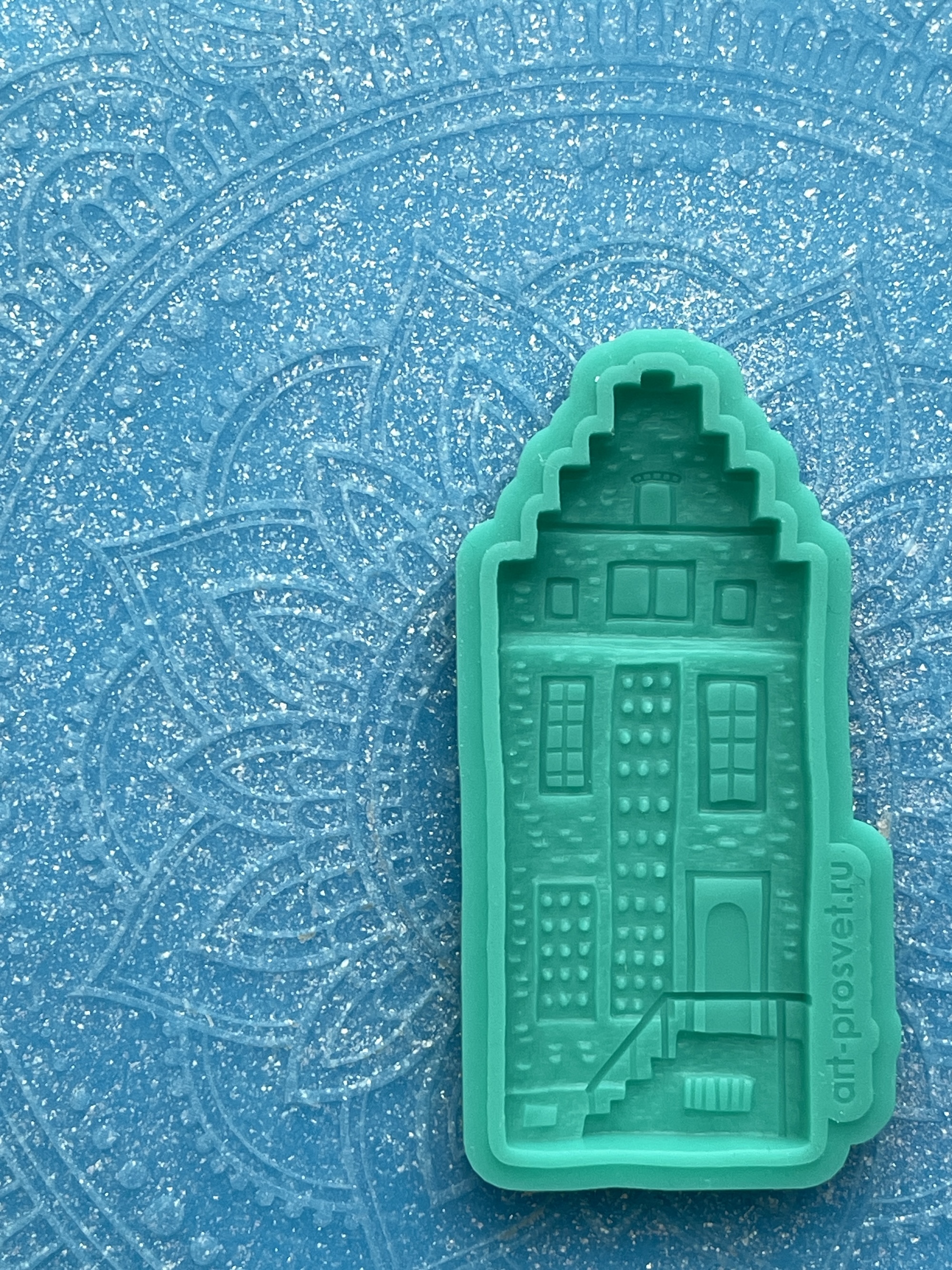 Молд "Домик 8" (M)