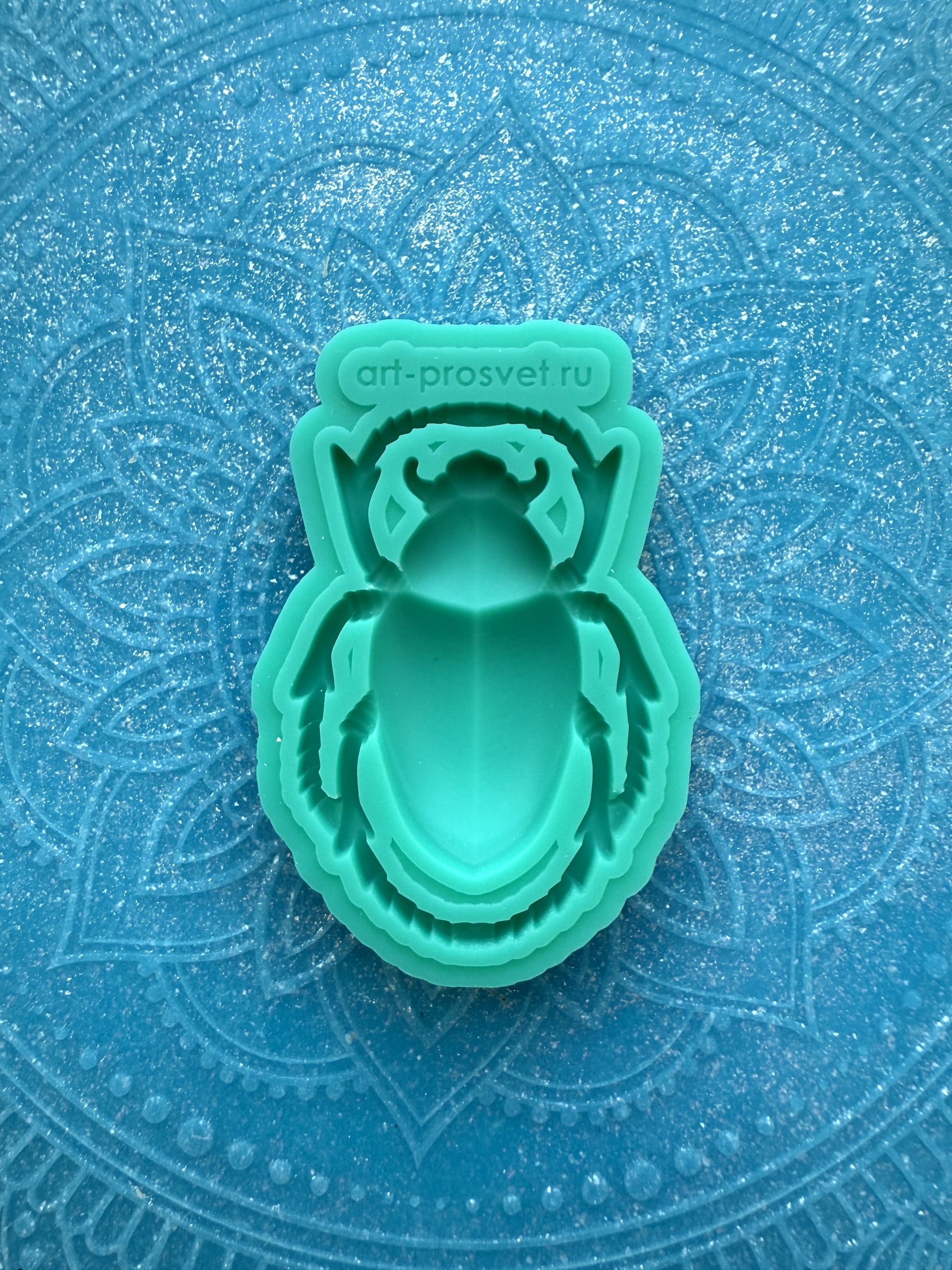 Молд "Жук-скарабей" (S)